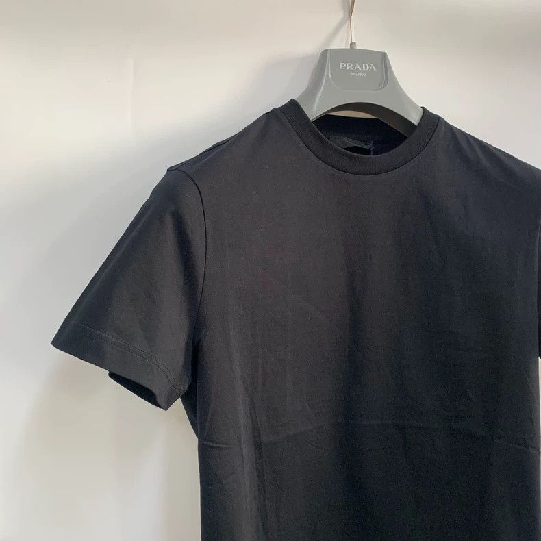 Prada Prada Classic back patch triangle logo T-shirt 2502-Nextarr Size US S / EU 44-46 / 1 - 7 Thumbnail
