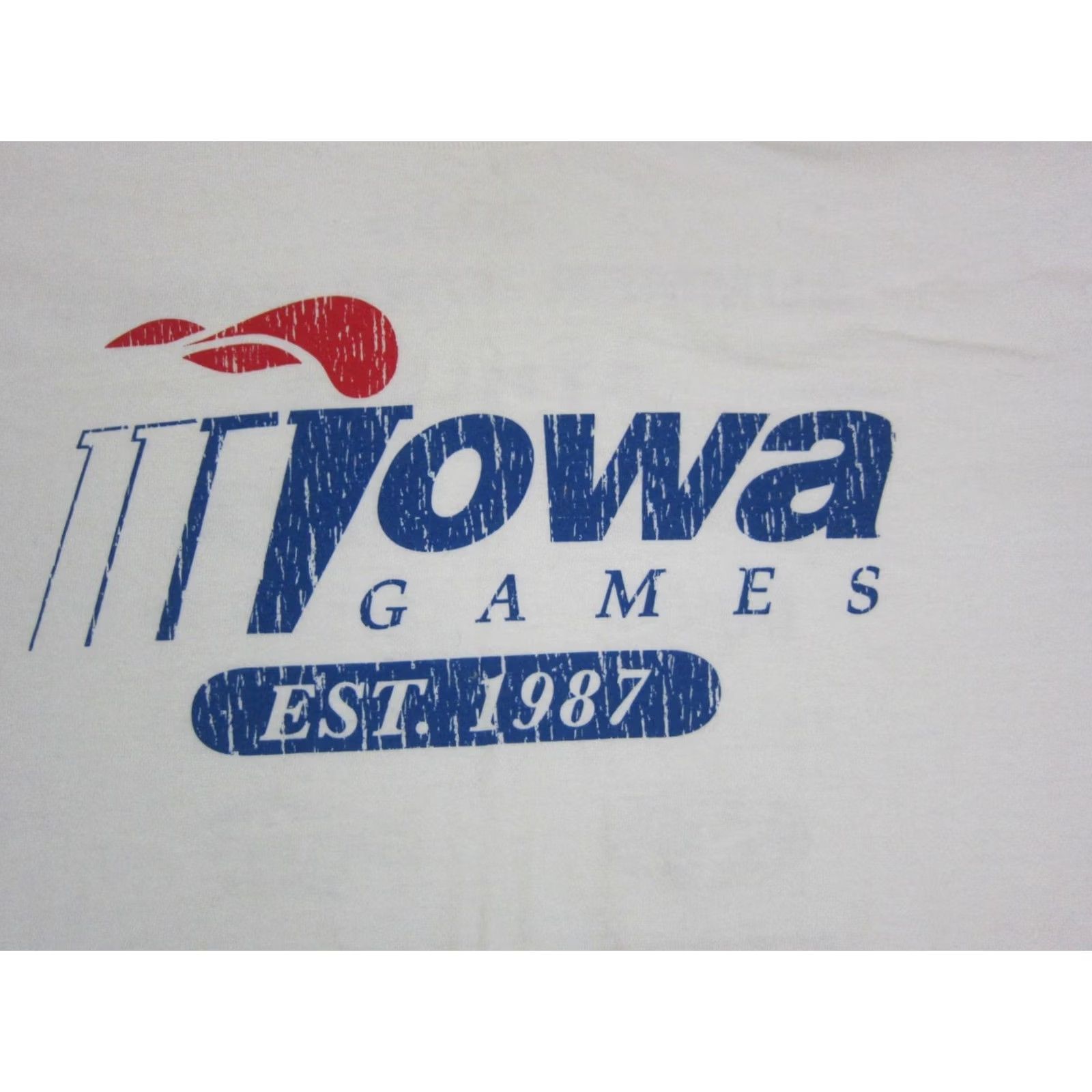 Fruit Of The Loom VINTAGE Fruit of the Loom Iowa Games Shirt Adult Medium White Summer Hawkeyes 2000s Y2K Mens Size US M / EU 48-50 / 2 - 2 Thumbnail