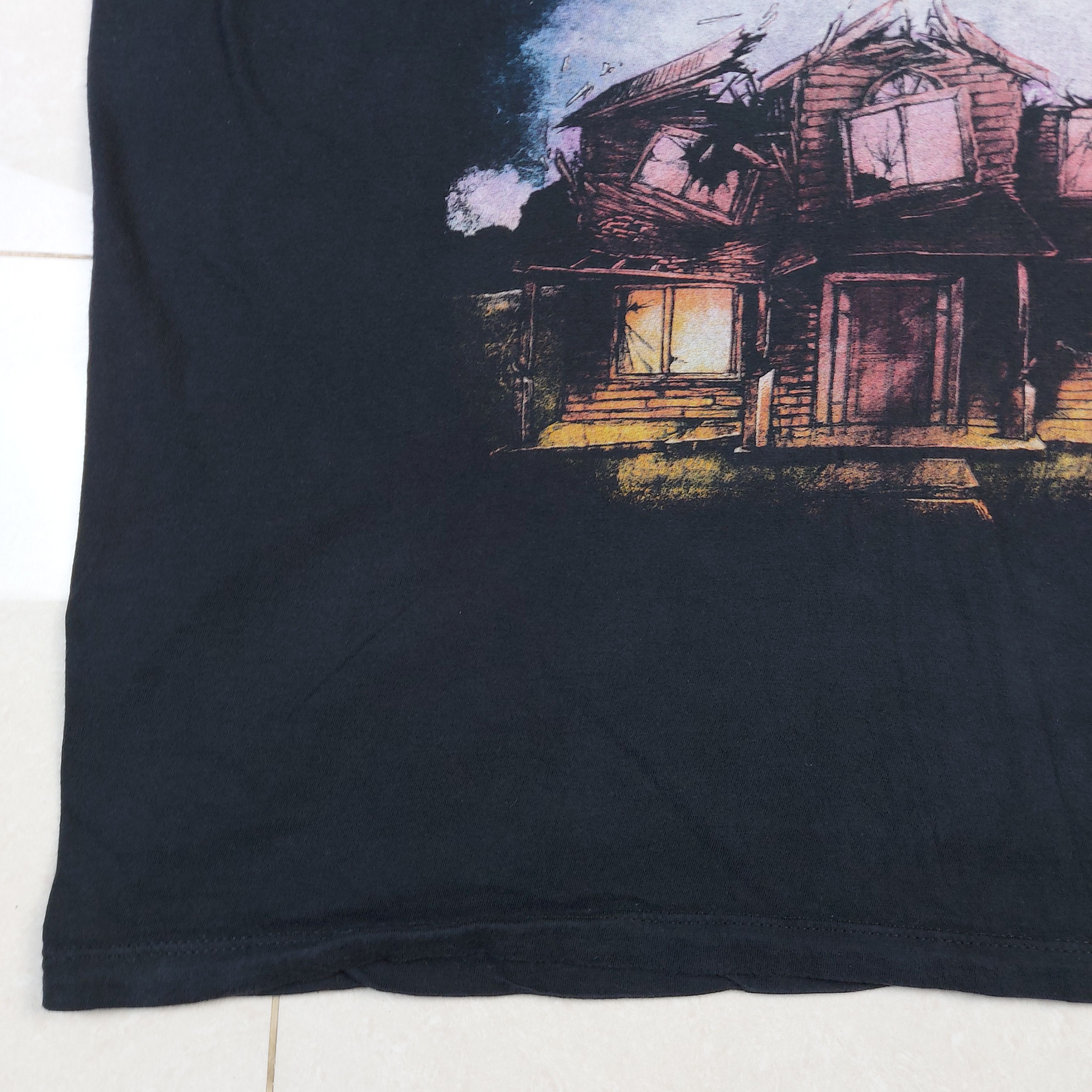 Band Tees Vintage Pierce the Veil Band Collide with the Sky Album TEE Size US XL / EU 56 / 4 - 8 Thumbnail