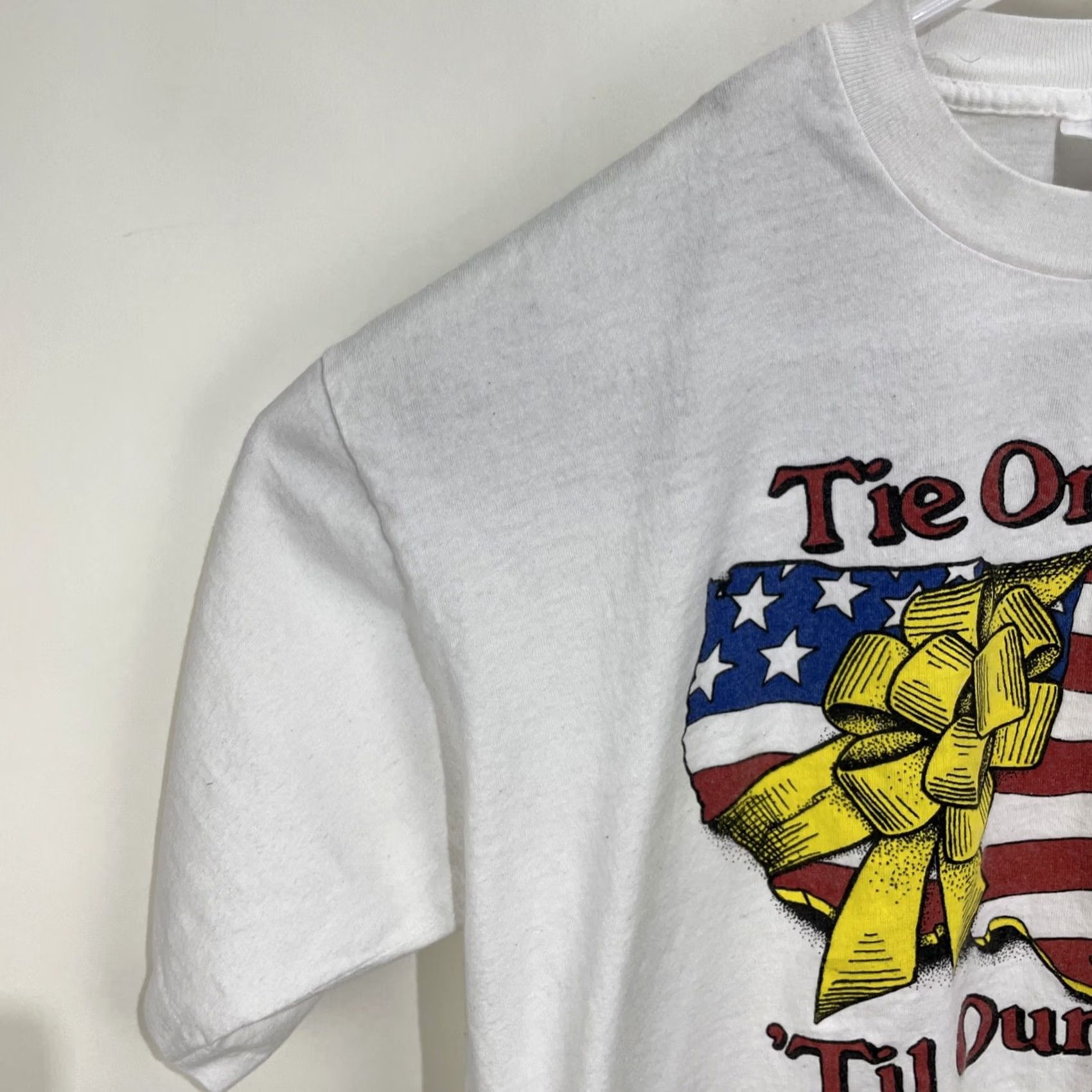 Vintage VINTAGE Desert Storm T Shirt 90s Center Cut White Cotton XL USA Military Logo 1990s Mens Short Sleeve Crew Neck Graphic Print Storm Size US XL / EU 56 / 4 - 4 Thumbnail
