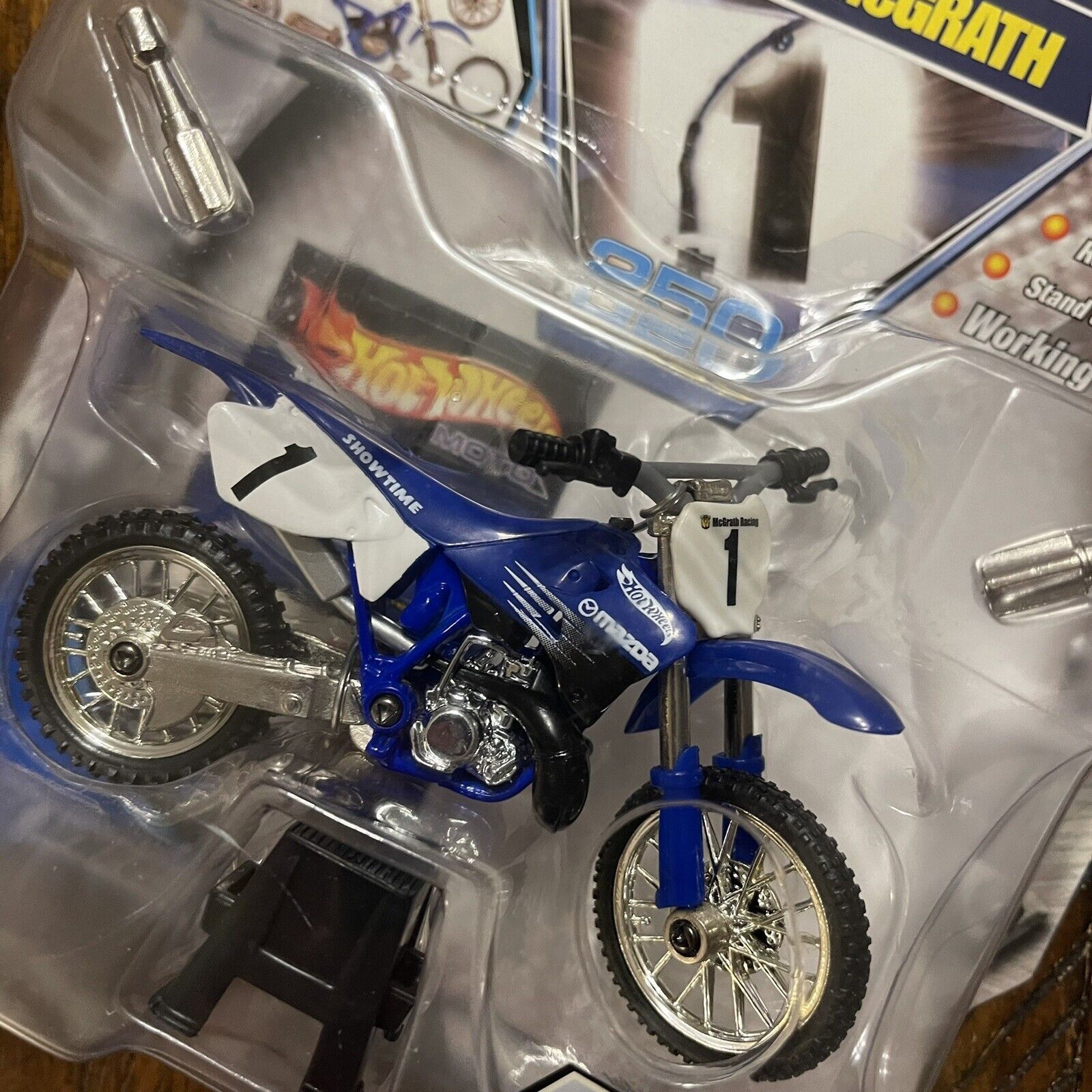 Other 2001 Hot Wheels MOTO Race Serie Champion Jeremy McGrath New Size ONE SIZE - 9 Thumbnail