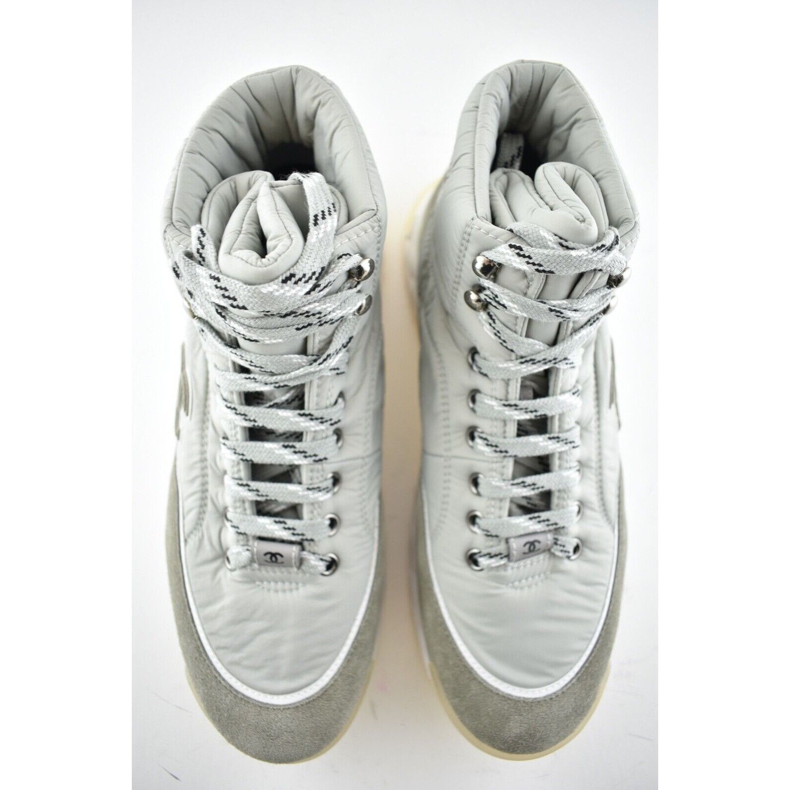 Chanel 19B Platform CC Logo Lace High Top Trainer Sneaker 41 Size US 11 / IT 41 - 7 Thumbnail