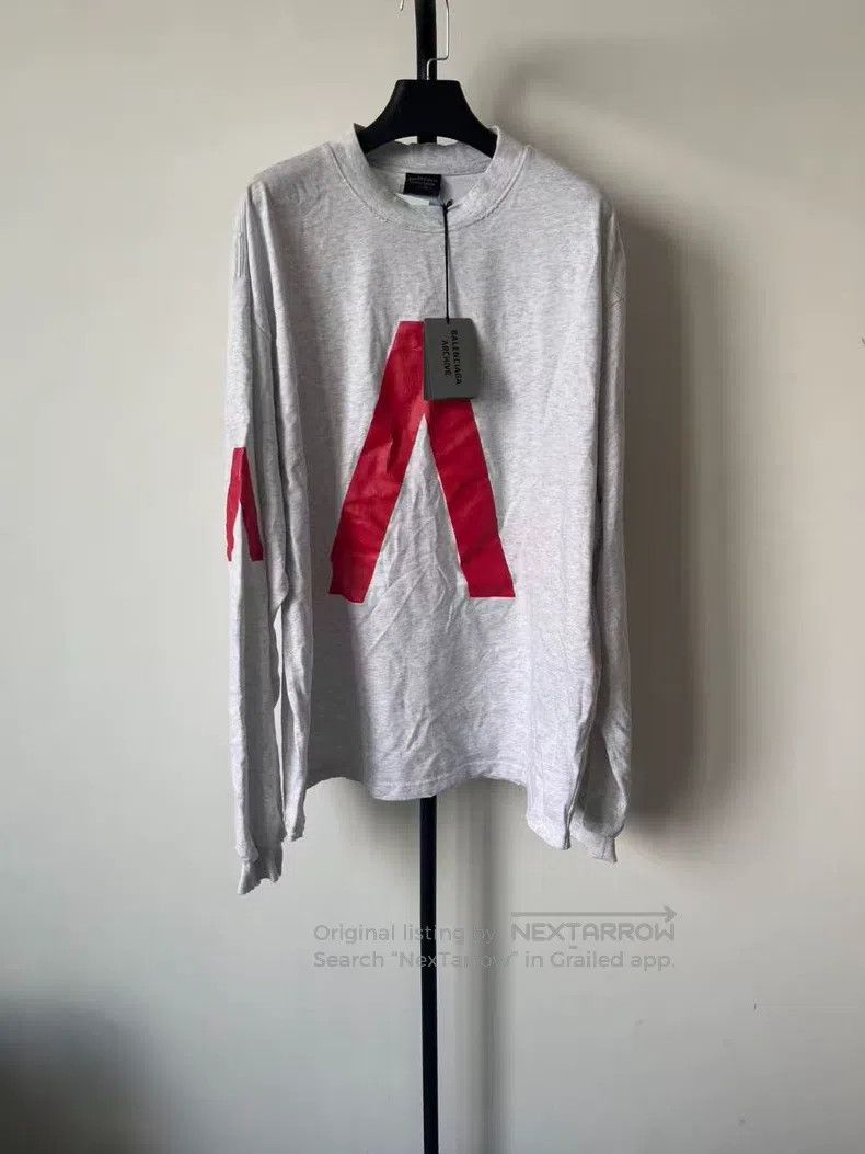 Balenciaga Balenciaga Loose Letter Printed Round Neck Long Sleeve T-S Size US L / EU 52-54 / 3 - 1 Thumbnail