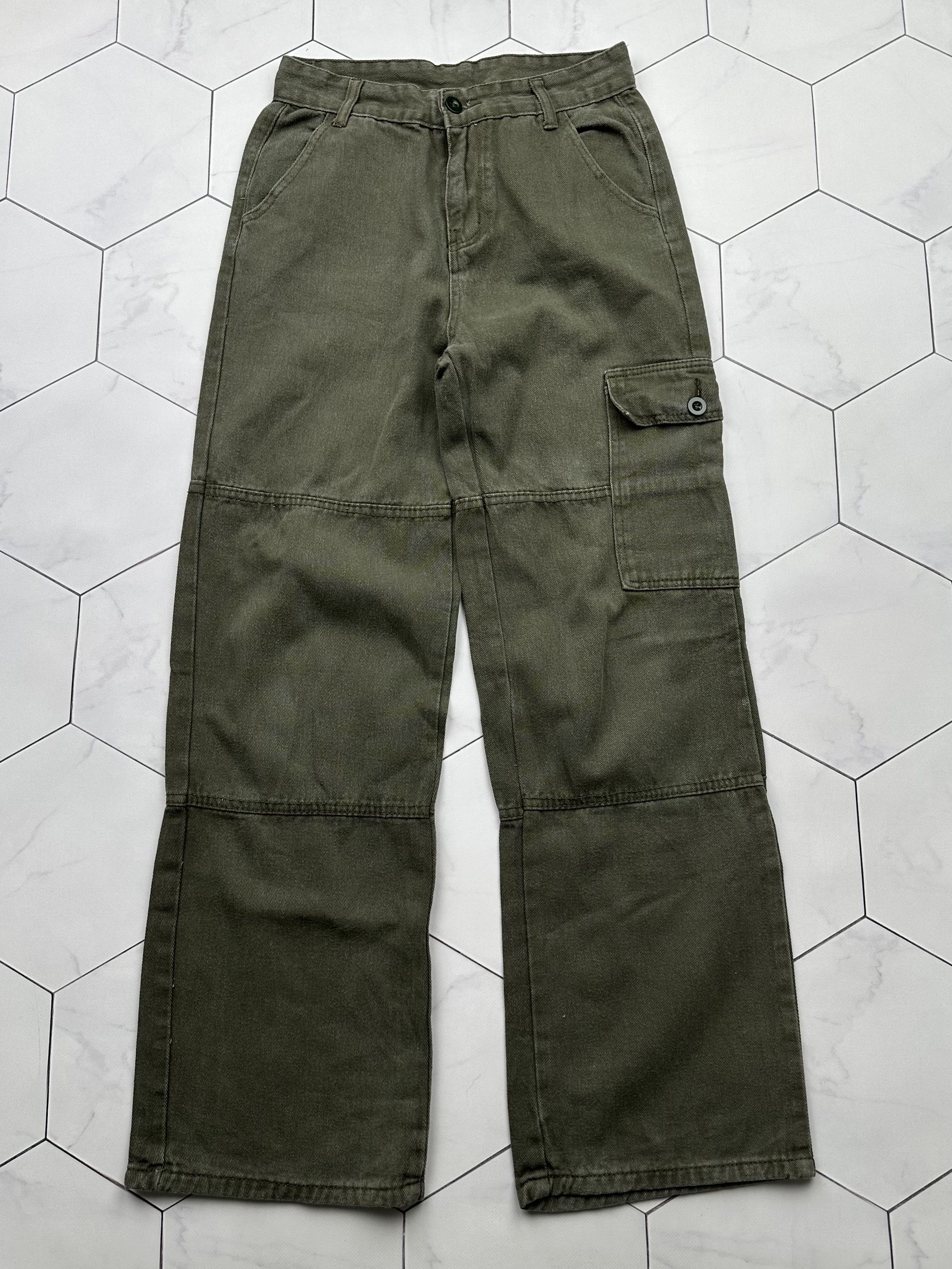 image of Avant Garde Vintage Wide Cargo Pants in Green, Women's (Size 26)