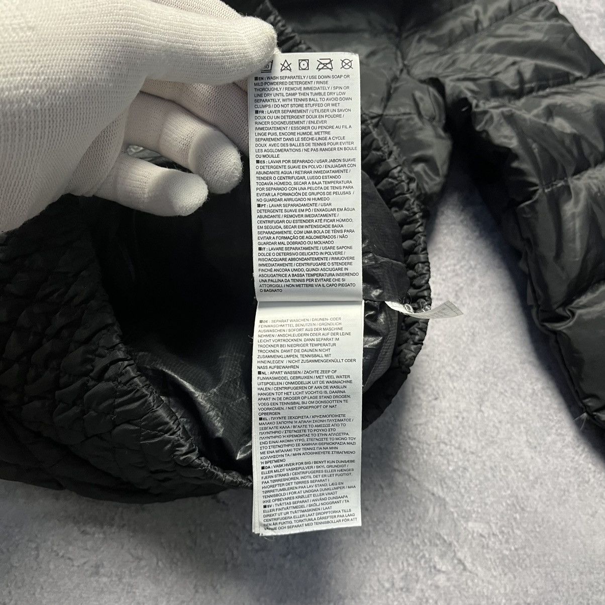 Nike Vintage Nike Cropped Black Puffer Jacket Japanese Size XS / US 0-2 / IT 36-38 - 7 Thumbnail