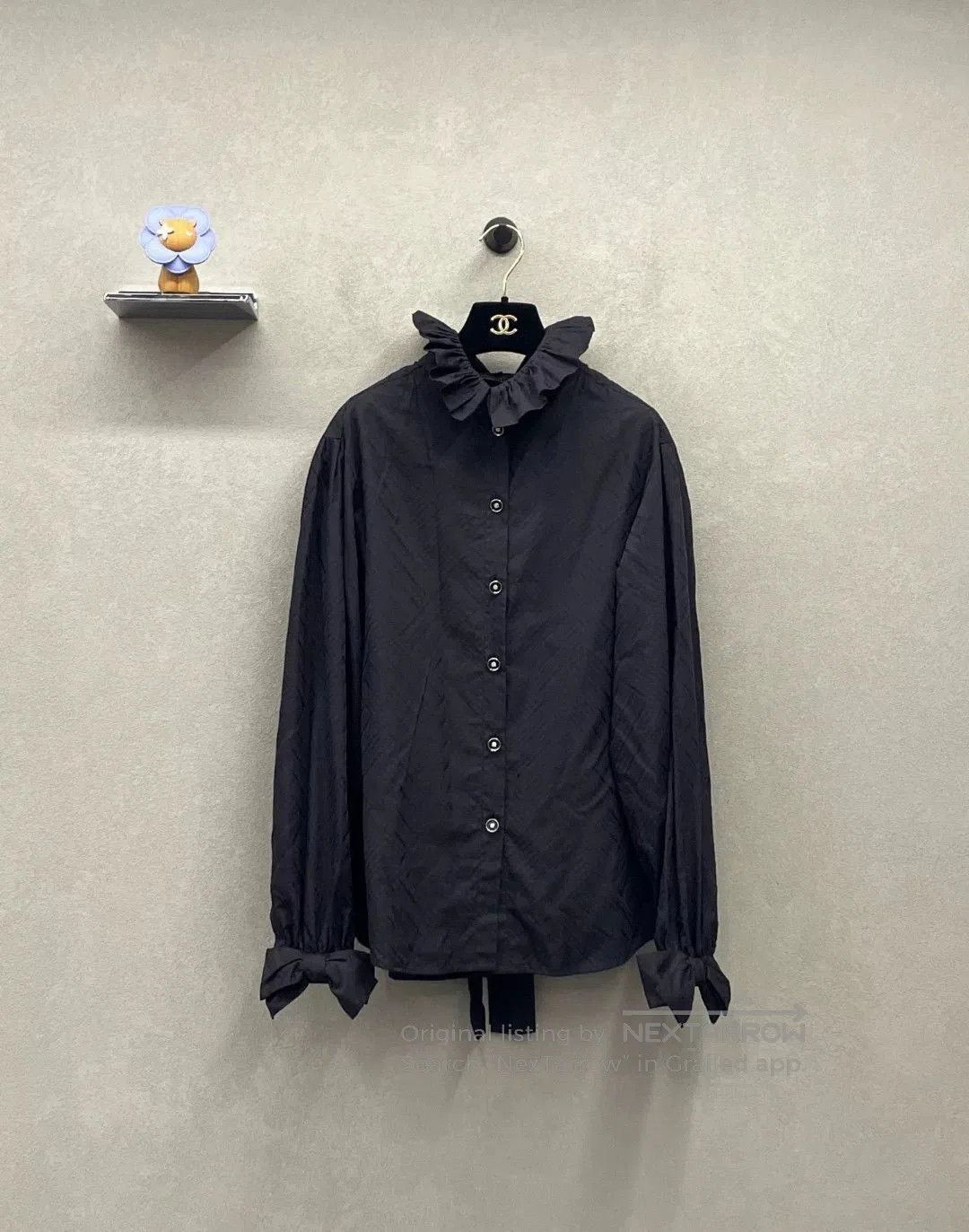 Chanel CHANEL Black High-Neck Long-Sleeve Shirt. Size US XS / EU 42 / 0 - 1 Thumbnail