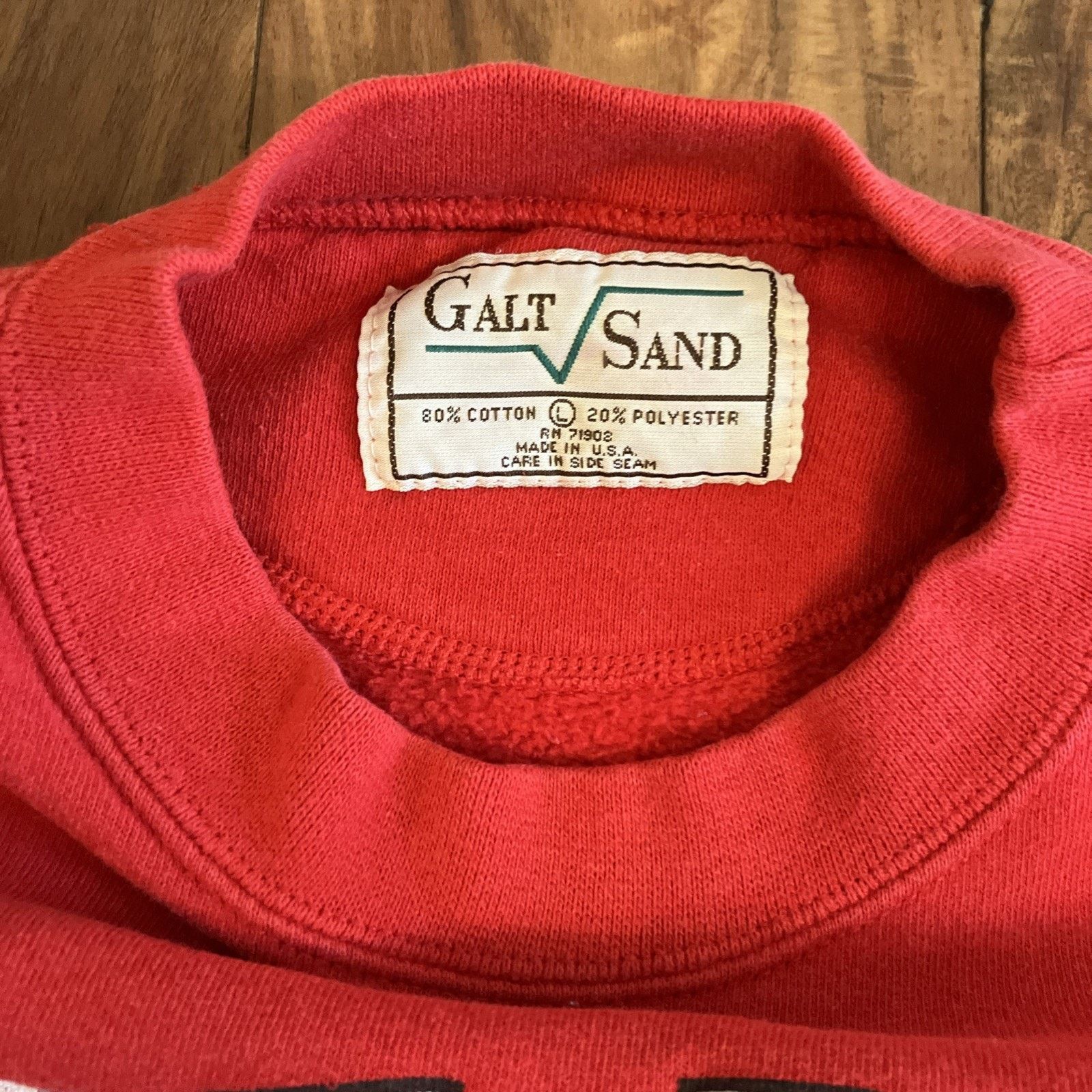 Other Vtg Wisconsin Badgers Sweatshirt Mens Large Red Rose Bowl Size US L / EU 52-54 / 3 - 4 Thumbnail