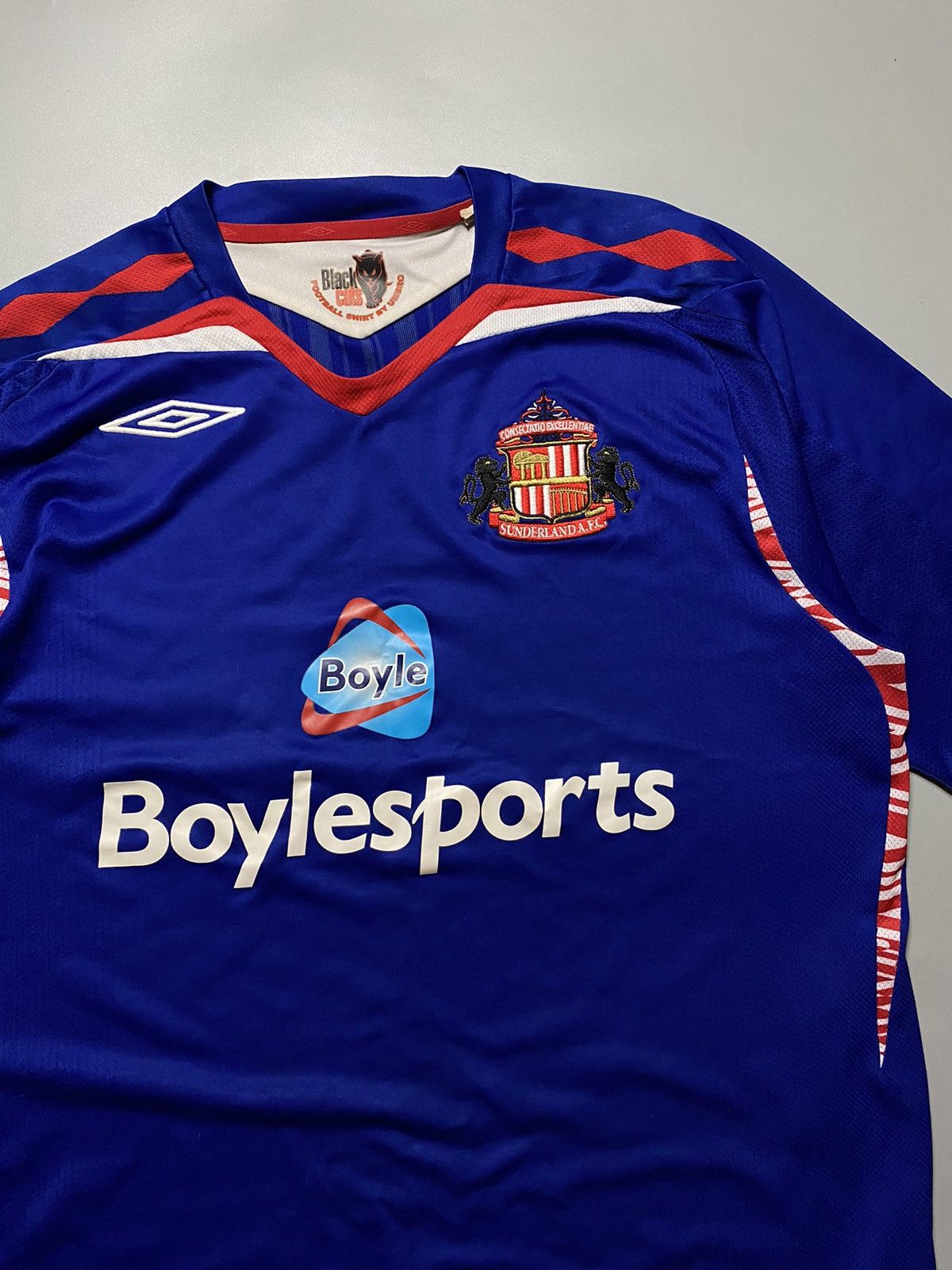 Umbro × Vintage Umbro Sunderland FC rare soccer jersey Size US L / EU 52-54 / 3 - 3 Thumbnail