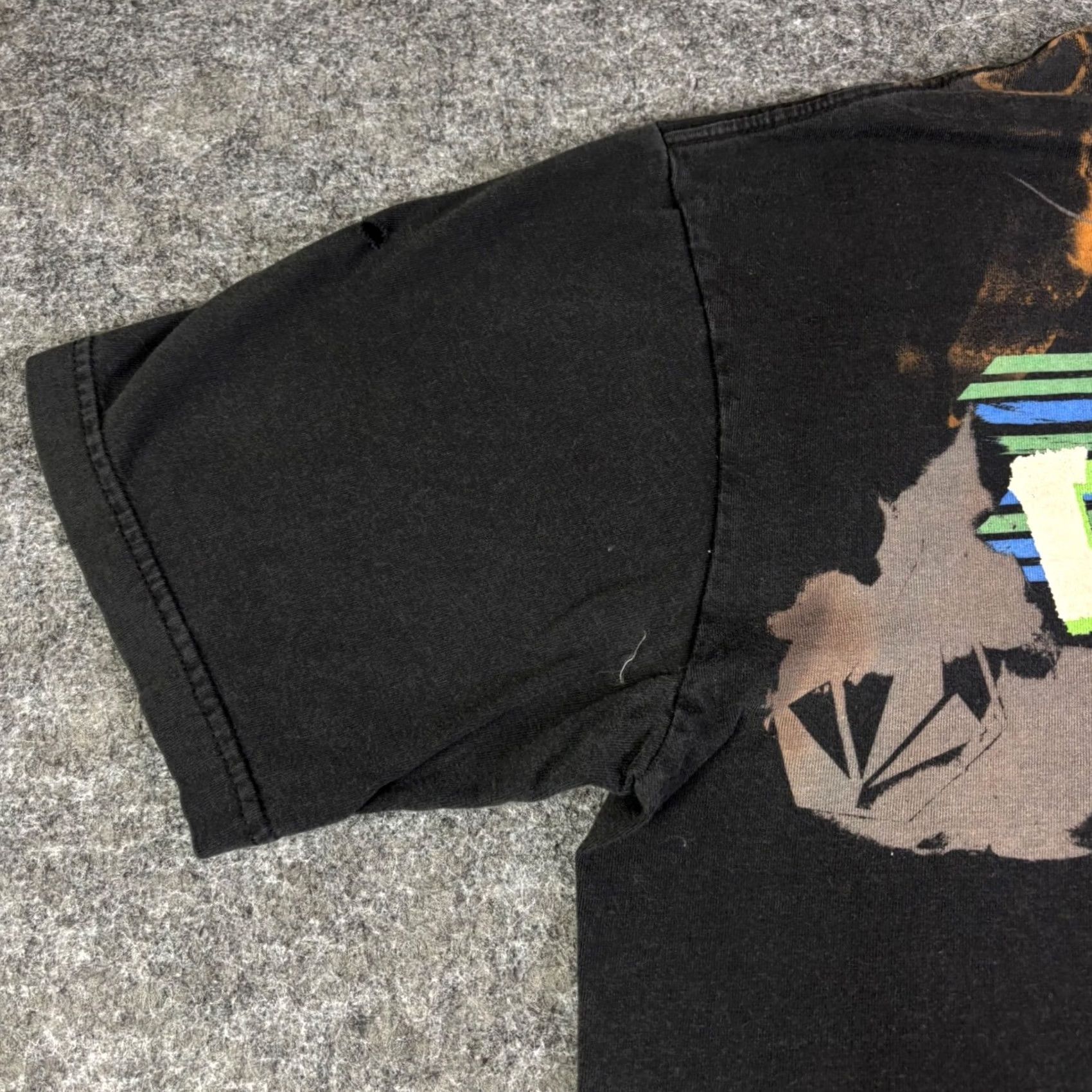 Volcom VINTAGE Volcom Graphic T-Shirt Mens Large Black Bleach Dye Distressed Skate Tee Size US L / EU 52-54 / 3 - 8 Thumbnail