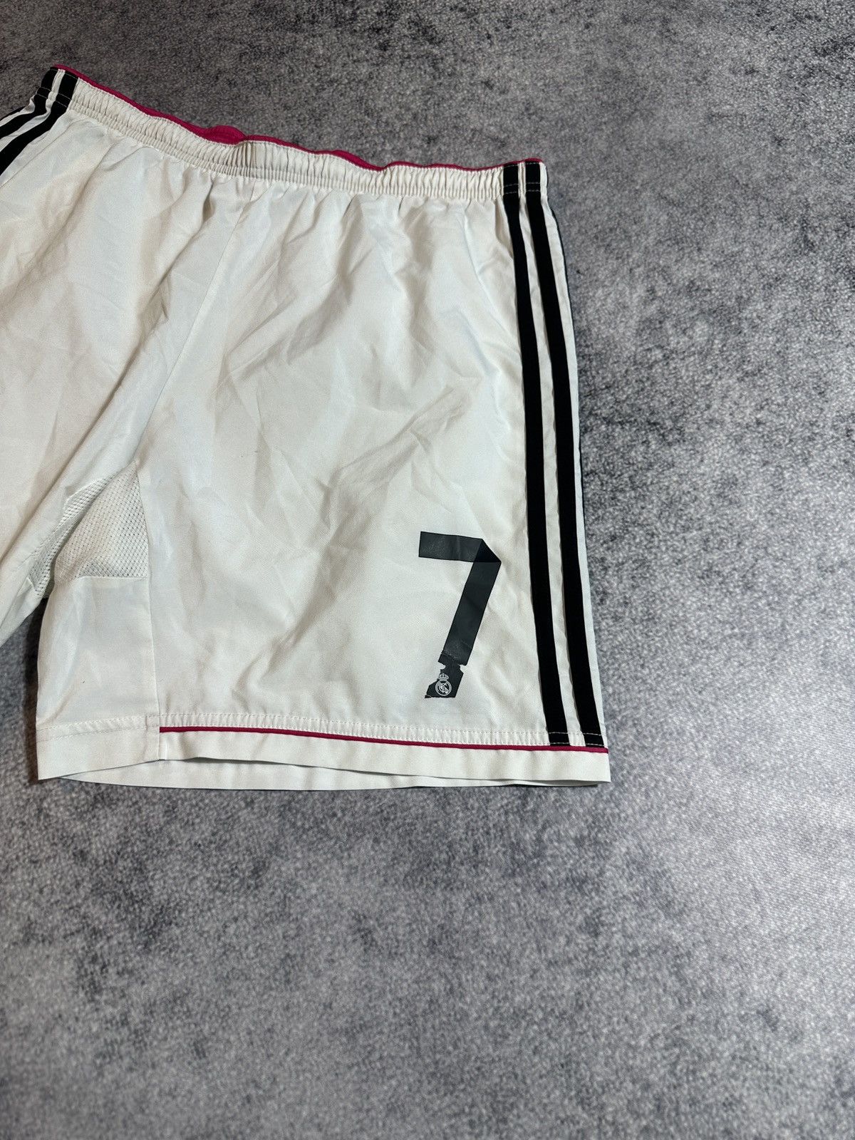 Adidas Vintage Adidas Real Madrid 7 Ronaldo Shorts Blokecore USA M Size US 32 / EU 48 - 3 Thumbnail