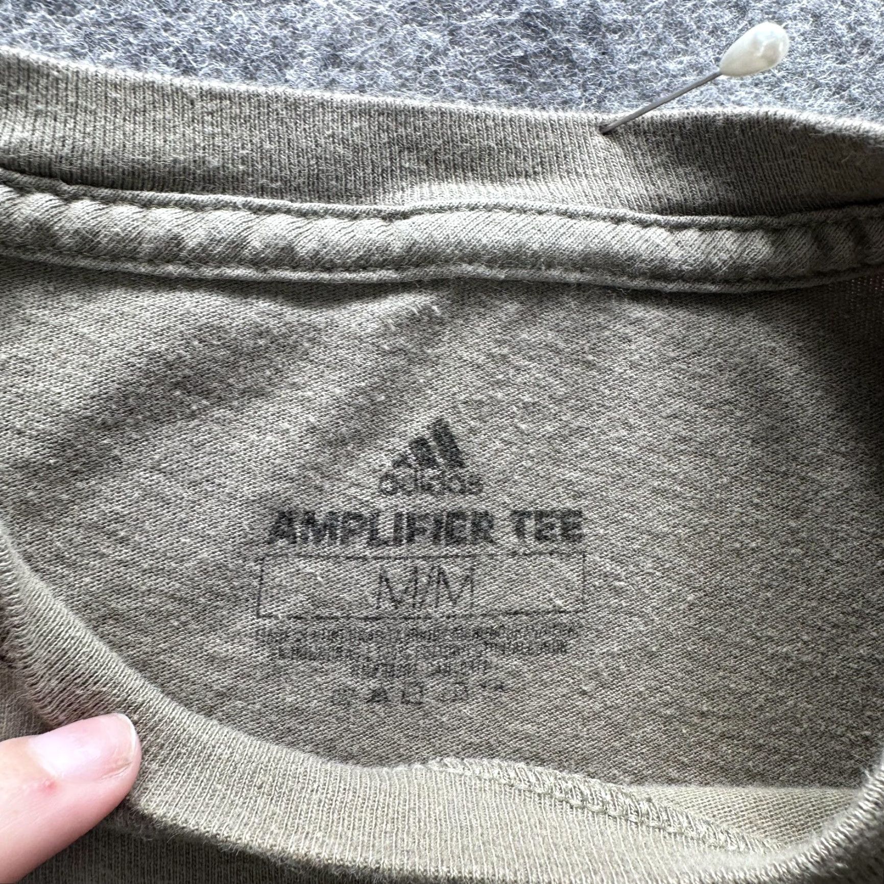Adidas Adidas Shirt Mens Medium Green Amplifier Tee Logo Graphic Long Sleeve Sports Size US M / EU 48-50 / 2 - 4 Thumbnail