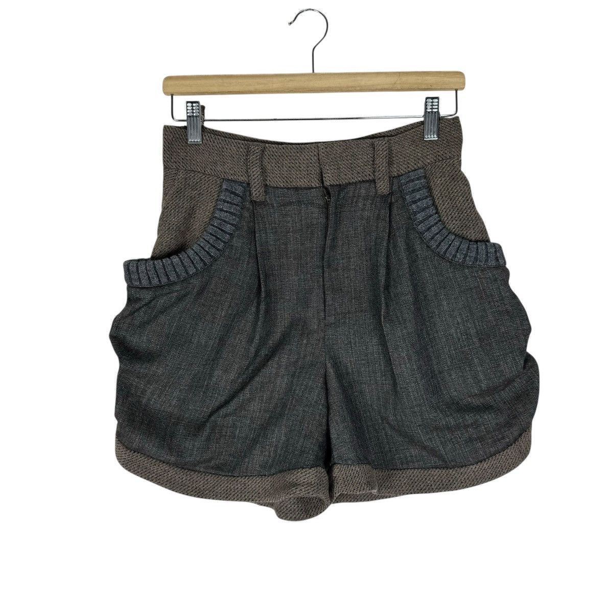 Issey Miyake 🌟TSUMORI CHISATO IS RAYON SHORT PANTS Size 26" / US 2 / IT 38 - 2 Thumbnail