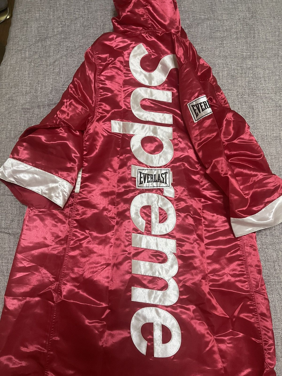 Boxing robe supreme online
