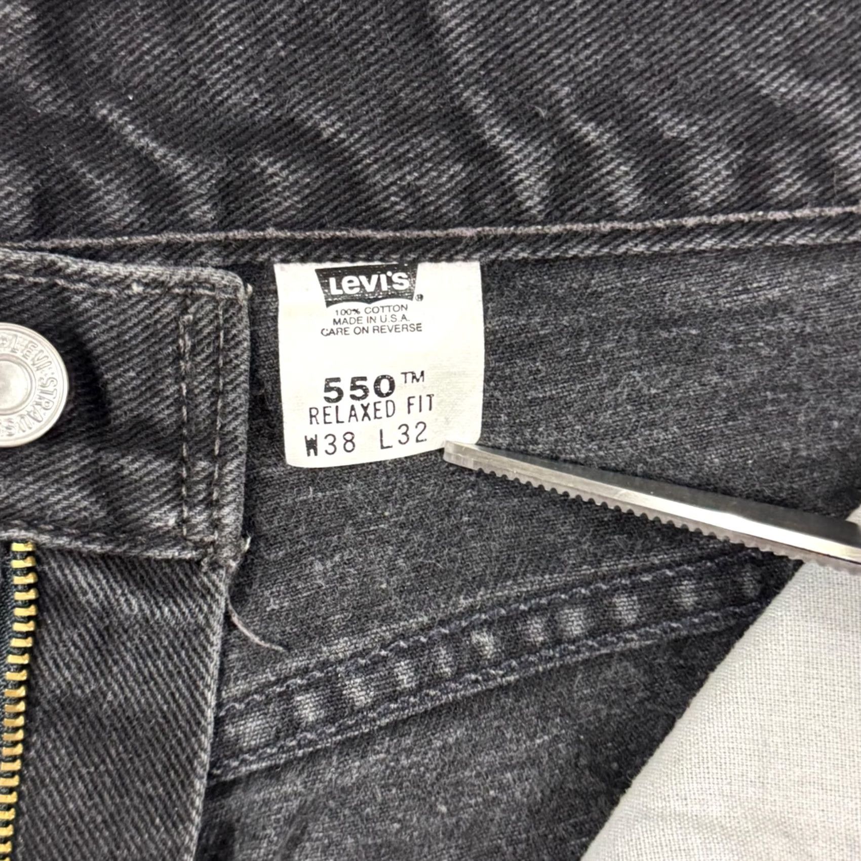 Levi's Vintage Levi'S 550 Jeans - 90s USA Mens Fit 38x32 Black Denim Size US 38 / EU 54 - 5 Thumbnail