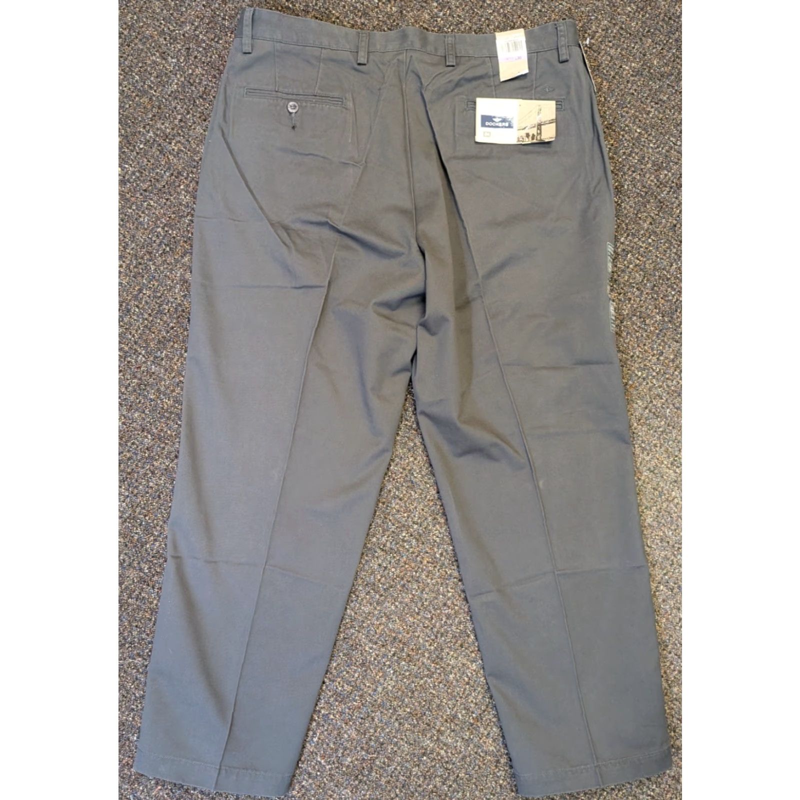 Dockers Dockers True Chino Flat Front D4 Relaxed Fit Iron Grey W38 L30 Cotton Mens Pants Size US 38 / EU 54 - 7 Thumbnail
