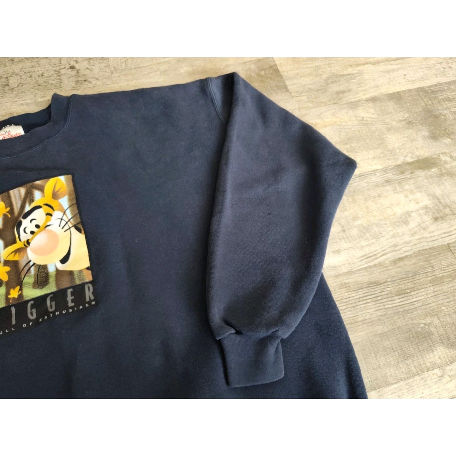 Disney Vintage Disney Store Crewneck Sweatshirt Tigger Navy Blue USA Made Size XXL 2XL Size US XXL / EU 58 / 5 - 3 Thumbnail
