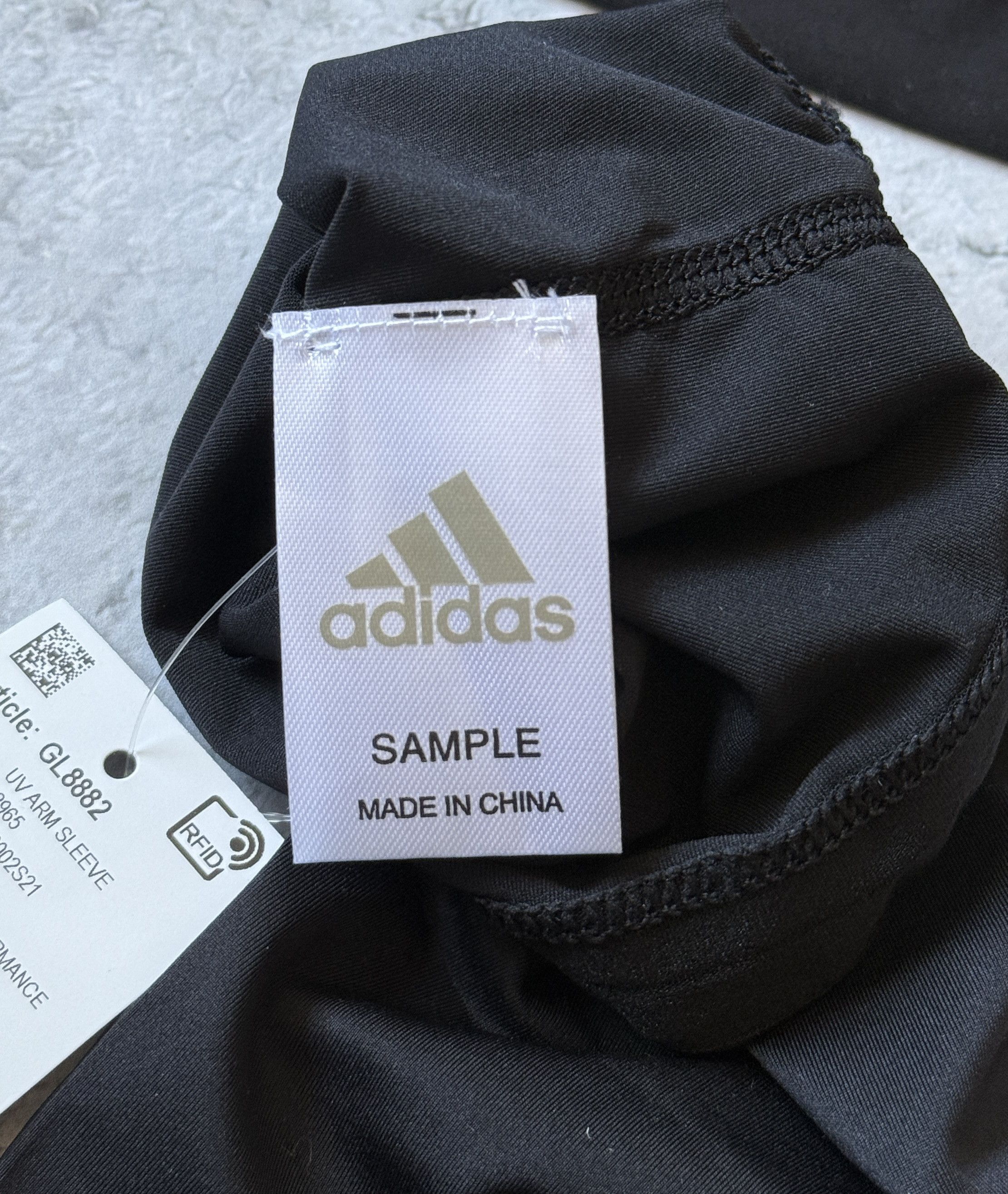 Adidas ADIDAS AEROREADY UV GOLF ARM SLEEVE GL8882 Size ONE SIZE - 5 Thumbnail