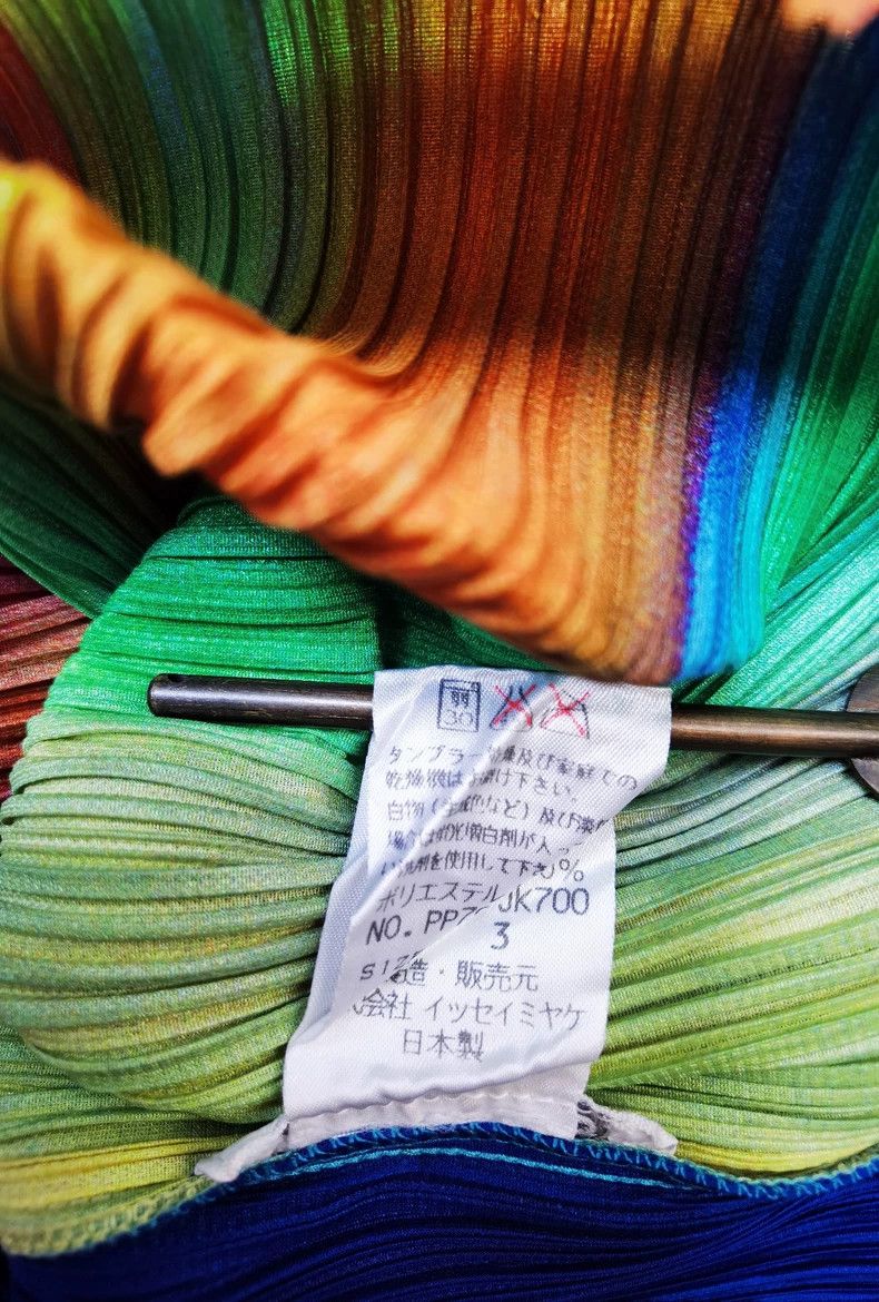Pleats Please Issey Miyake Issey Miyake Aurora Vest Size L / US 10 / IT 46 - 4 Thumbnail