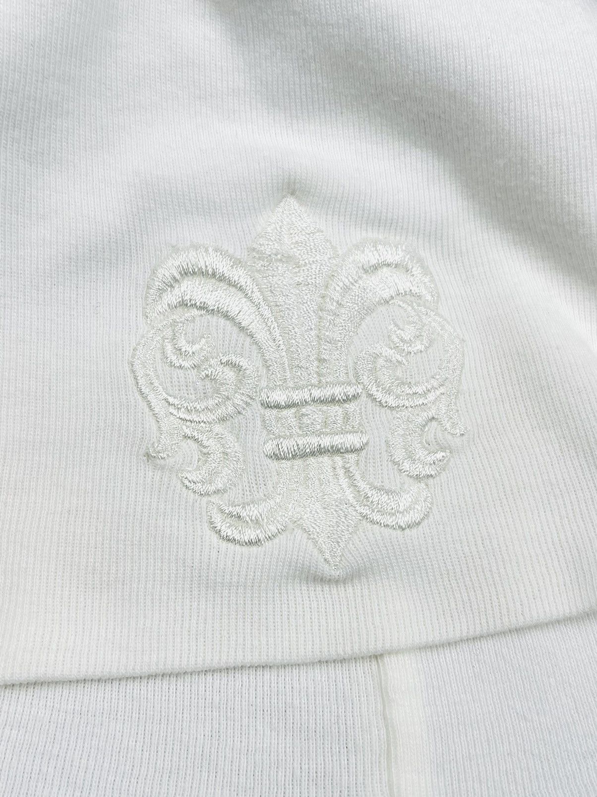 Chrome Hearts × Vintage Chrome Hearts Embroidered Fleur Logo Skull Beanie White Size ONE SIZE - 3 Thumbnail