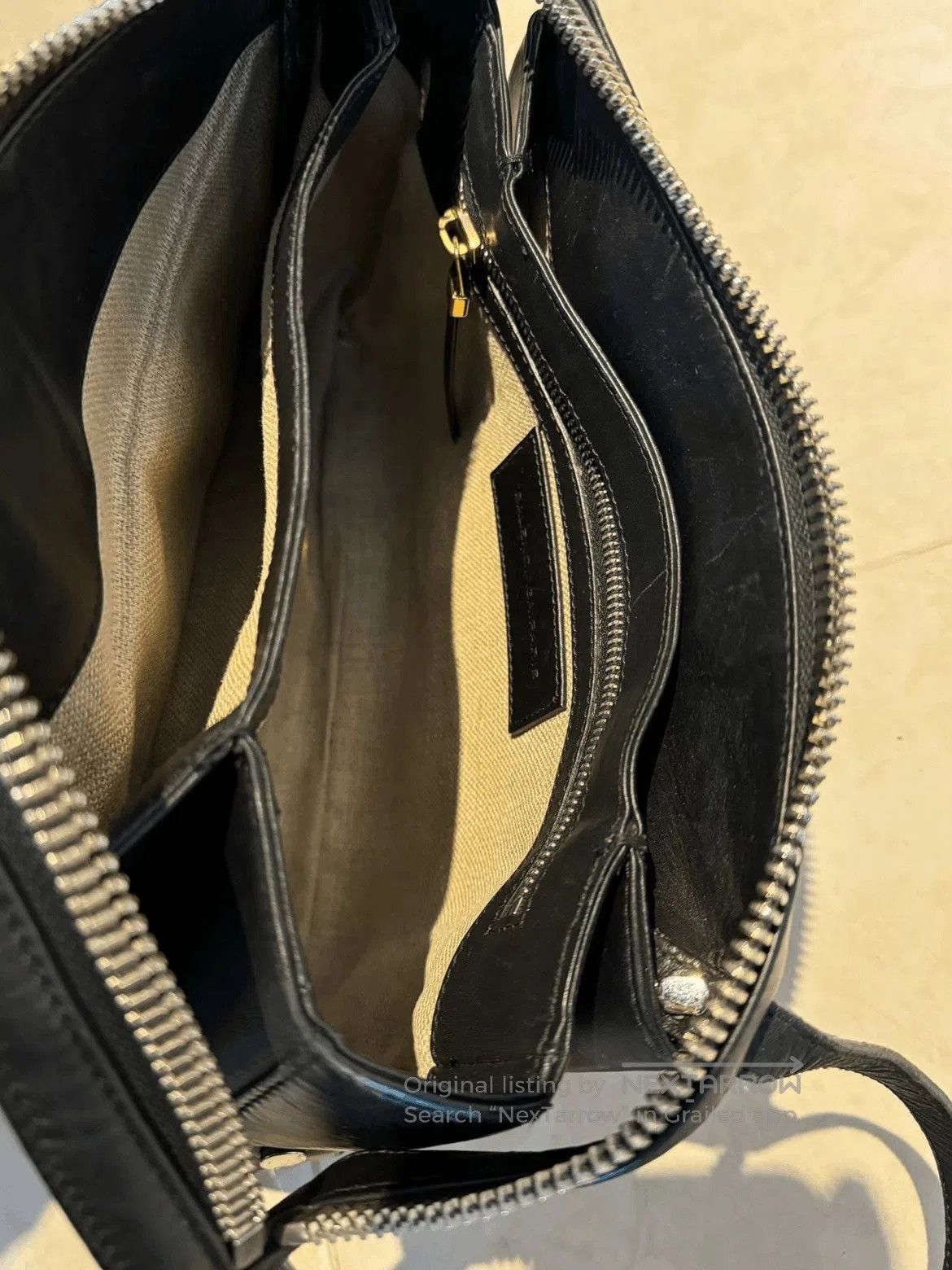 Balenciaga Balenciaga Joint Leather Shoulder Bag. Size ONE SIZE - 7 Thumbnail