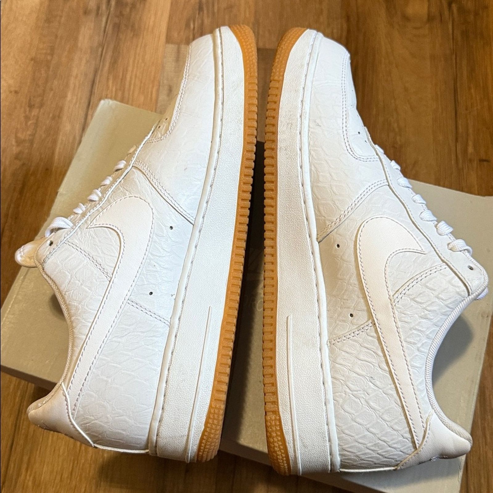 Nike 2014 Nike Air Force 1 Croc White Gum Bottom Size US 10.5 / EU 43-44 - 4 Thumbnail