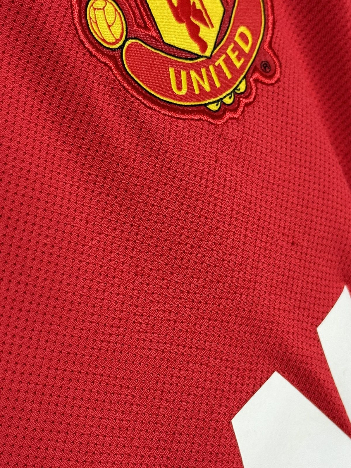 Nike Manchester United 11/12 Home Mitchell Football Jersey Size US L / EU 52-54 / 3 - 6 Thumbnail