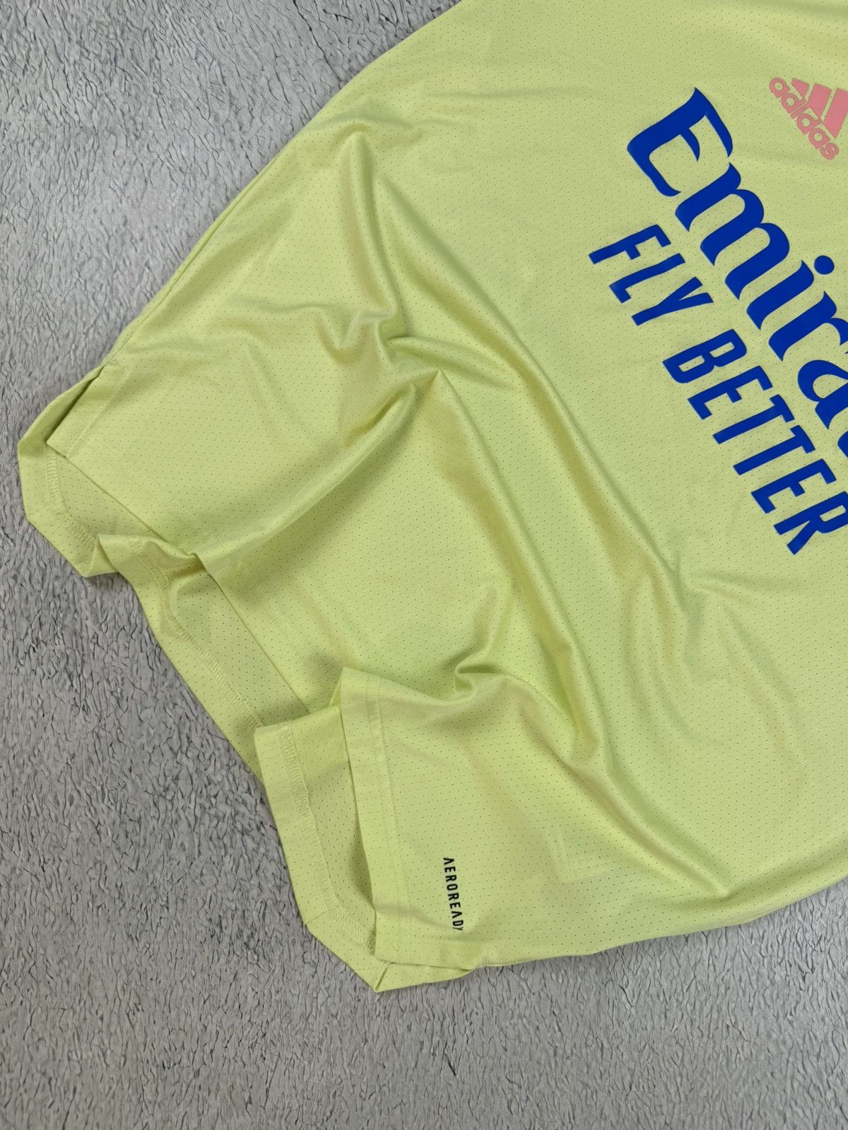 Adidas × Vintage Vintage Arsenal 2020 Adidas Pre match Jersey Blokcore S sz Size US S / EU 44-46 / 1 - 4 Thumbnail
