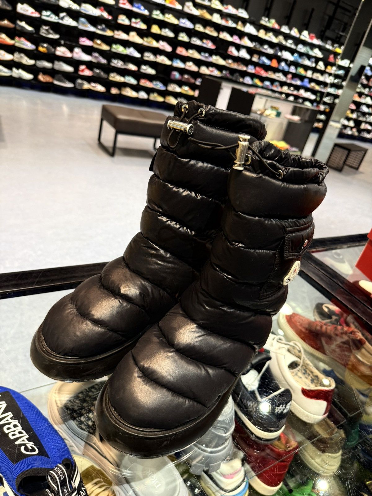 Moncler AUTHENTIC Moncler Gaia Pocket Puffer Snow Boot BLACK Size 40 Size US 10 / IT 40 - 8 Thumbnail