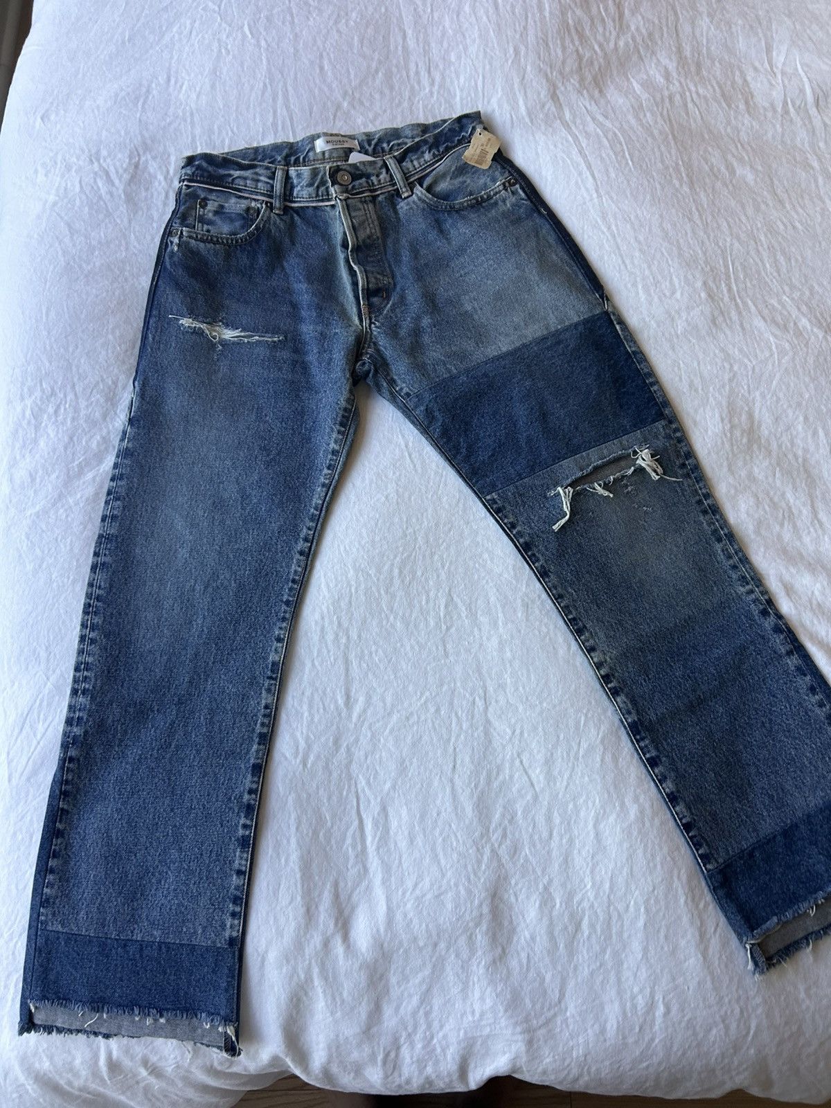 MOUSSY MOUSSY VINTAGE Darnell Straight-leg Distressed Jeans In Blue Size 30" / US 8 / IT 44 - 2 Thumbnail