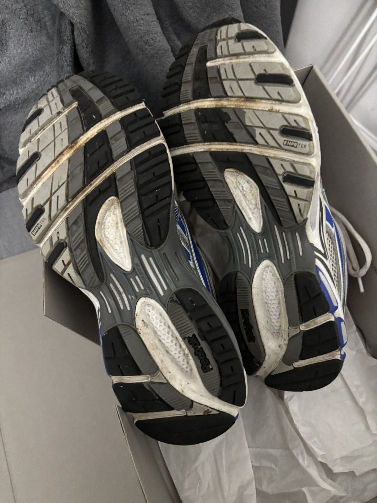 Vetements SS19 Spike runners 200 Size US 7 / EU 40 - 12 Thumbnail