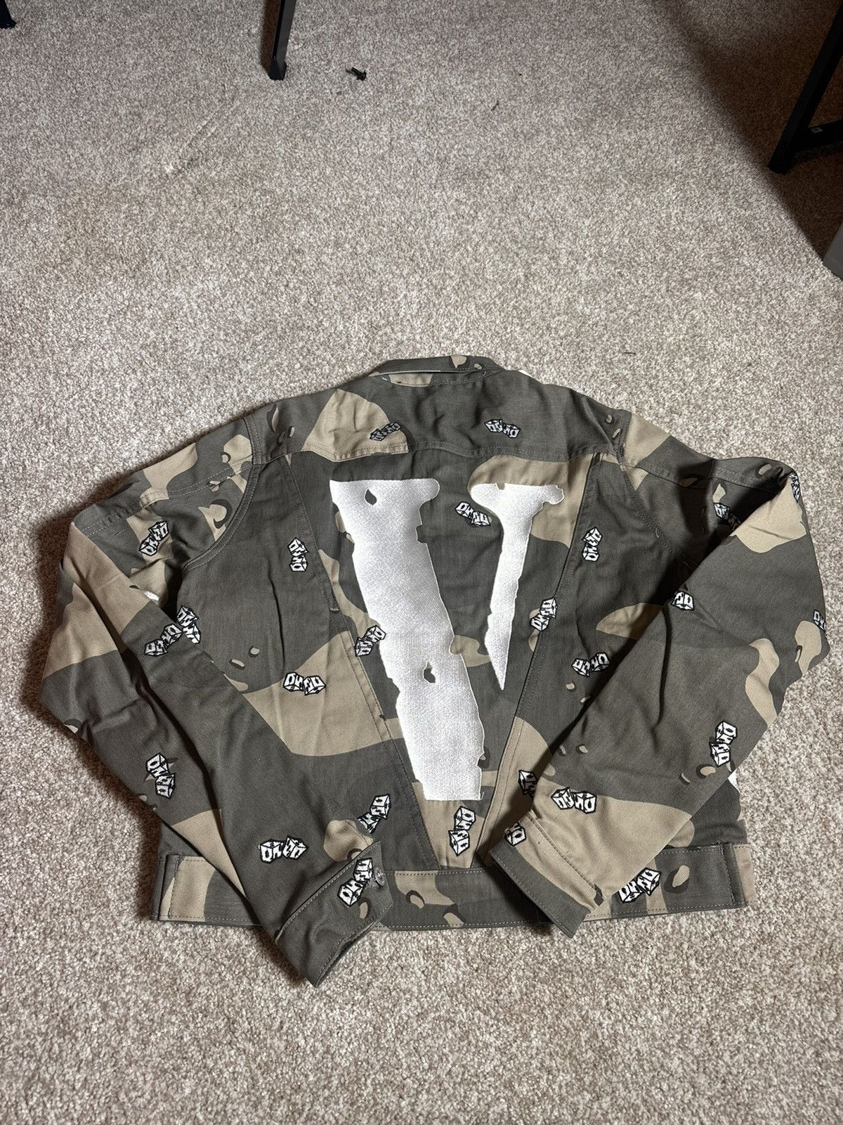Vlone Beige Green Dice Camo Denim Jacket Size S Size US S / EU 44-46 / 1 - 9 Thumbnail