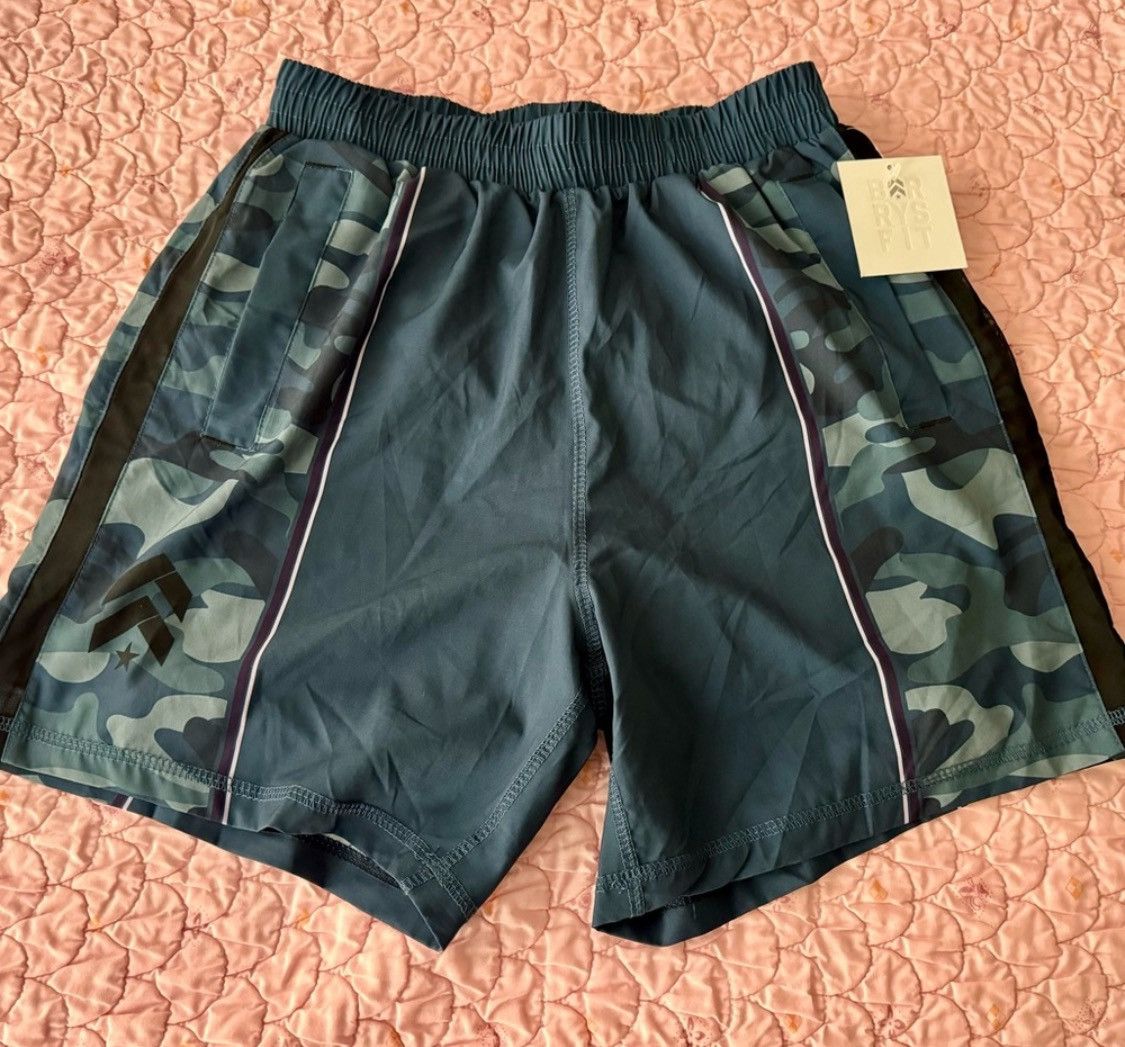 Other Blue Camo Workout Shorts Size US 30 / EU 46 - 4 Thumbnail