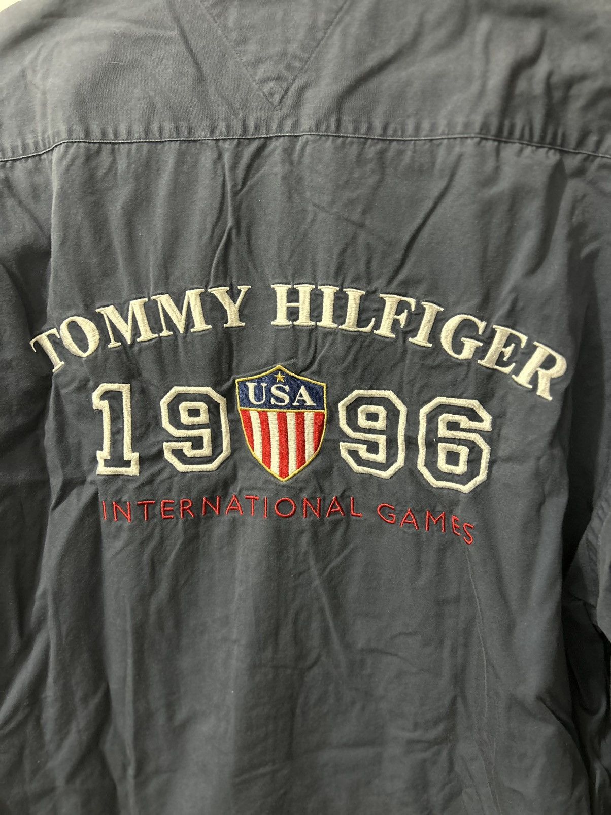 Tommy Hilfiger Tommy Hilfiger Button Up **Style Worn By 2Pac** Vintage 90s Size US L / EU 52-54 / 3 - 7 Thumbnail