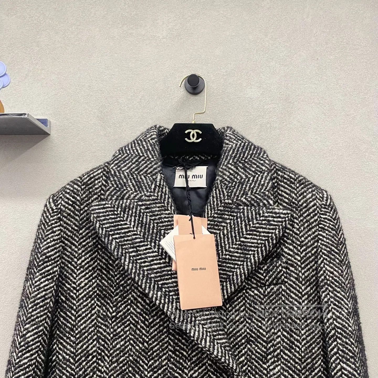 Miu Miu Miumiu Herringbone Blazer. Size XS / US 0-2 / IT 36-38 - 4 Thumbnail