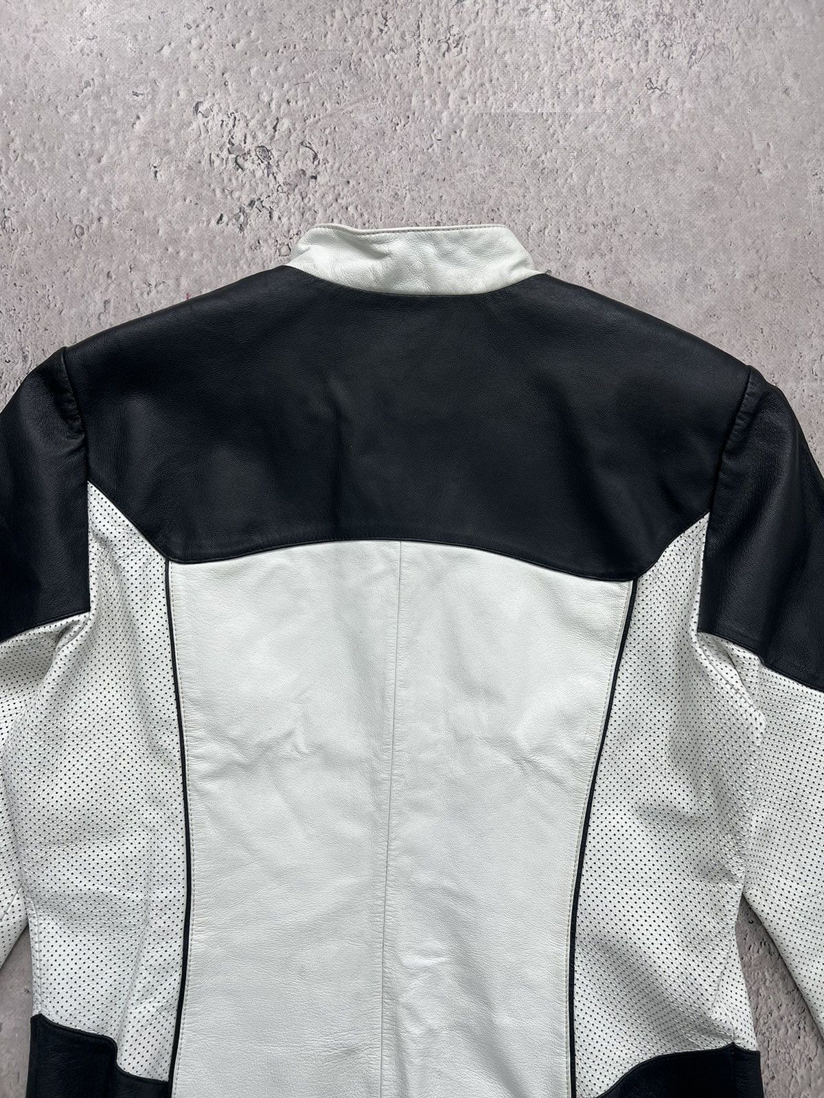 Vintage Vintage Brown avant garde genuine leather bomber jacket Size US M / EU 48-50 / 2 - 13 Thumbnail