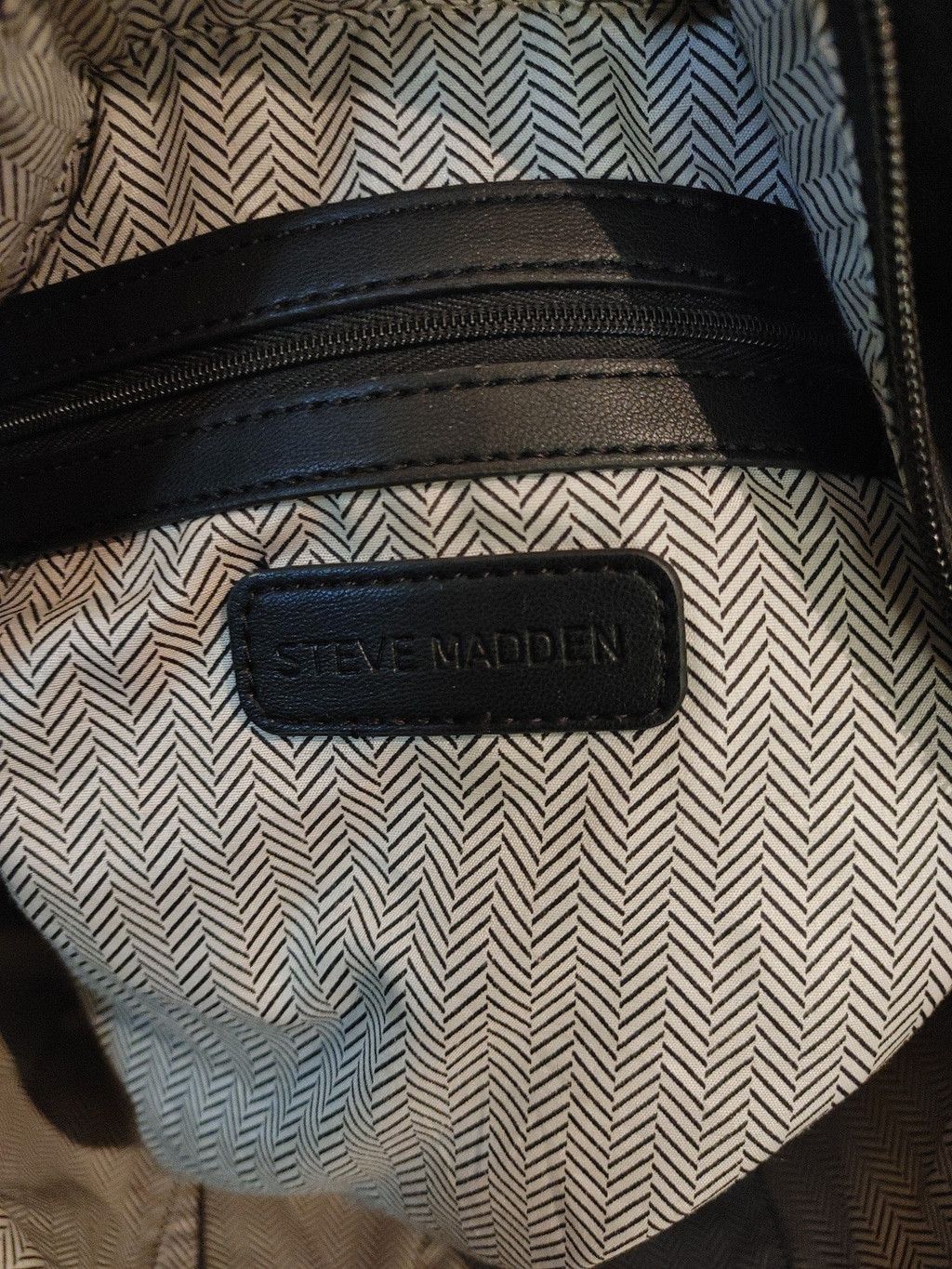 Steve Madden Steve Madden Quilted Nylon Overnighter Size ONE SIZE - 9 Thumbnail