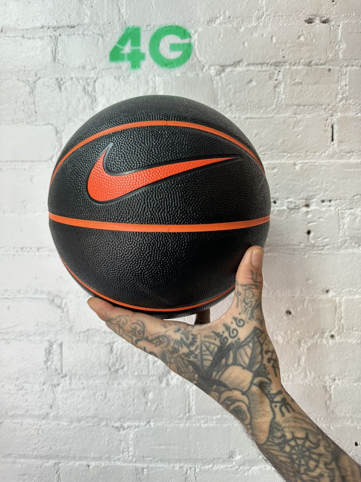Vlone 1-1 VLONE BASKETBALL Size ONE SIZE - 3 Thumbnail