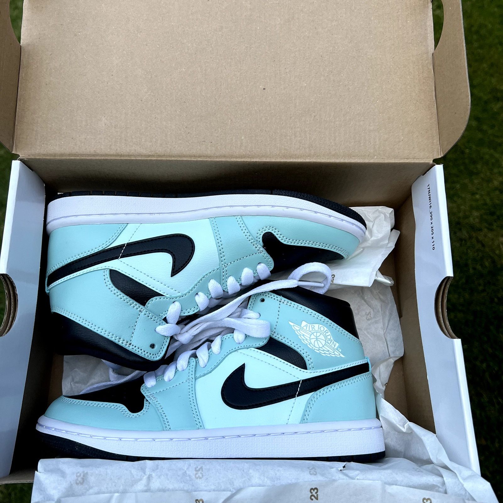 Jordan Brand × Nike Wmns Air Jordan 1 Mid Aqua Black Women's Shoes - Size 5.5 Size US 5.5 / IT 35.5 - 10 Thumbnail