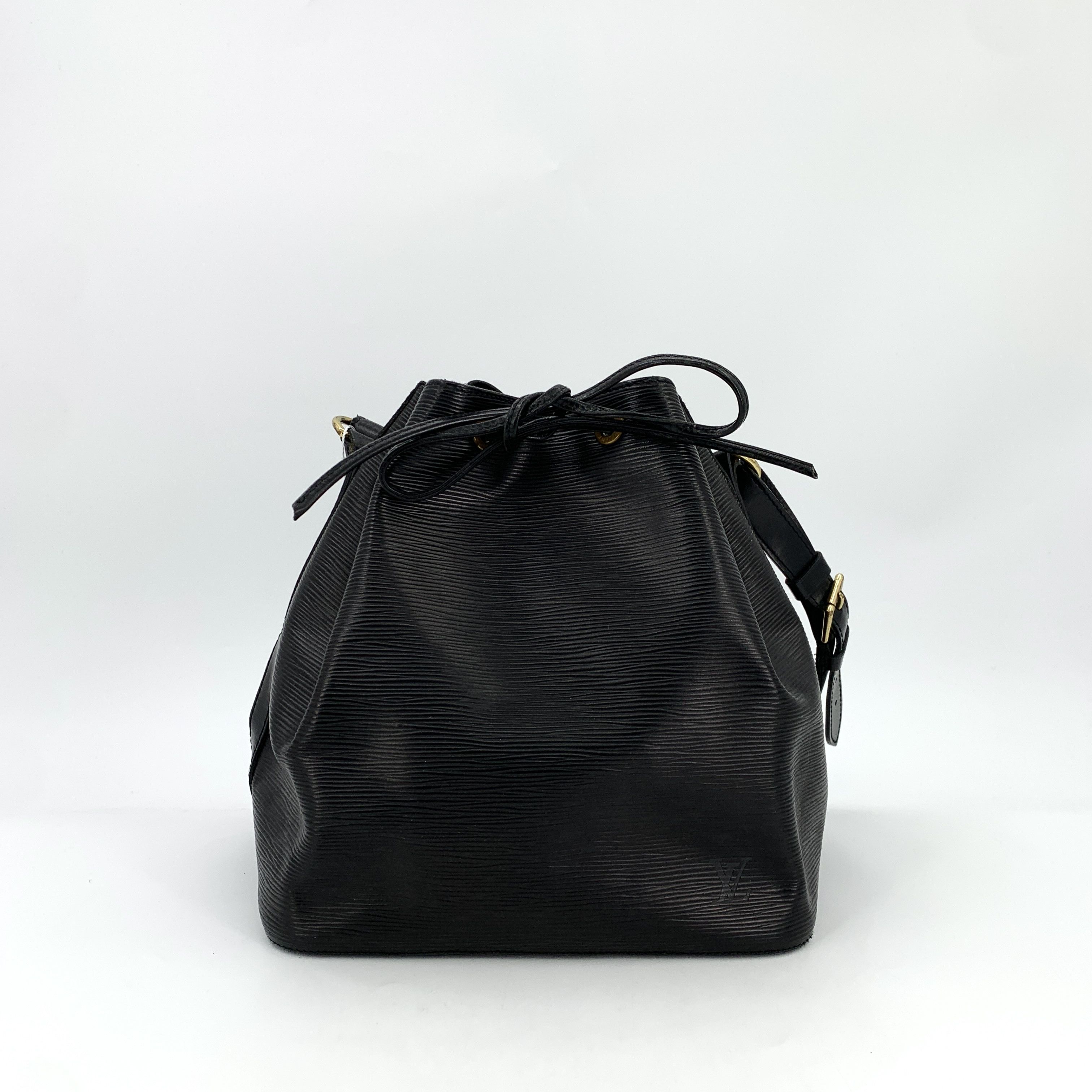 Louis Vuitton Epi Leather Bucket Bag  Black (25×18×27Cm), Women's