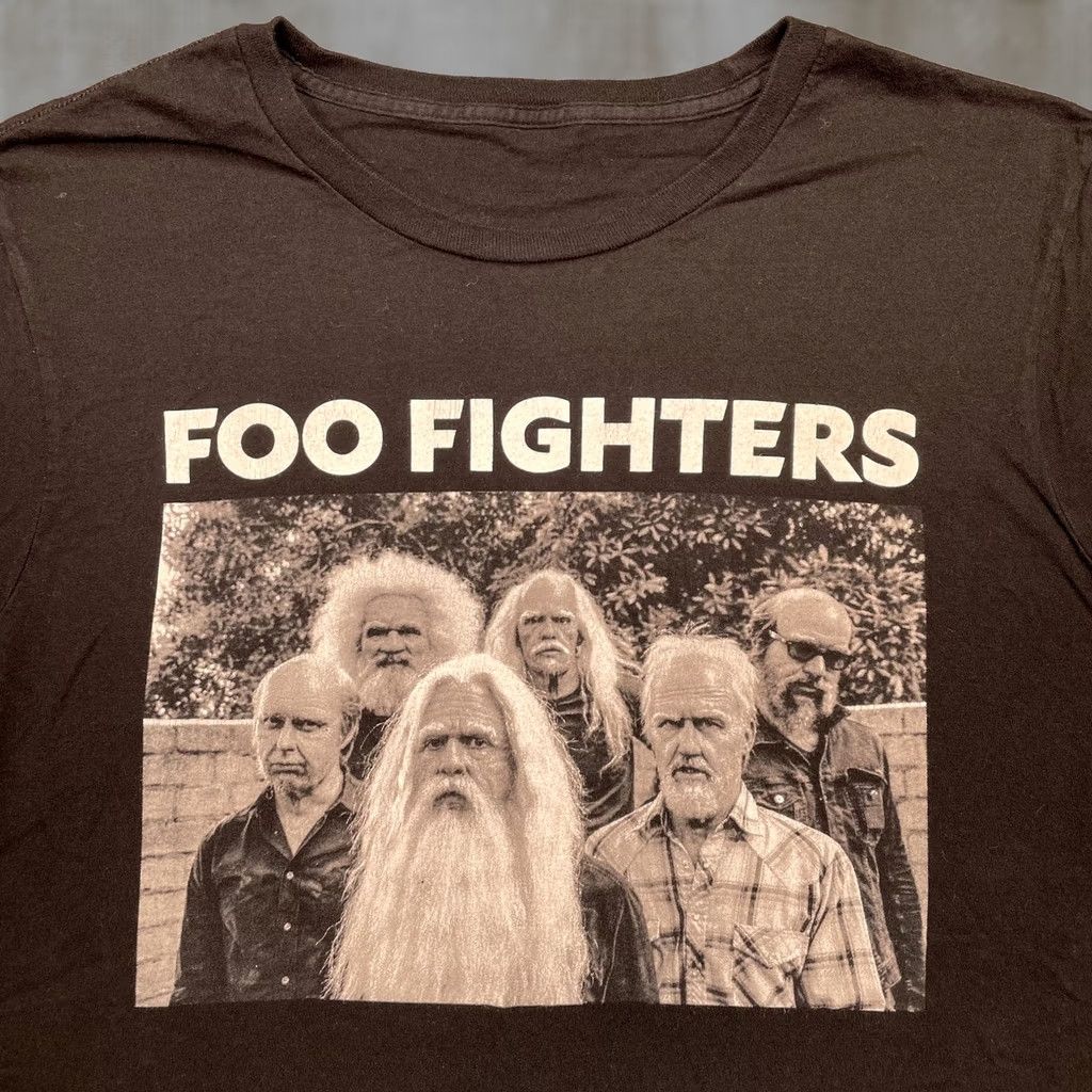 Vintage Foo Fighters Shirt Mens Medium Black Graphic Tee T-Shirt Crew Neck Short Sleeve Band Photo Casual Rock Size US M / EU 48-50 / 2 - 1 Thumbnail