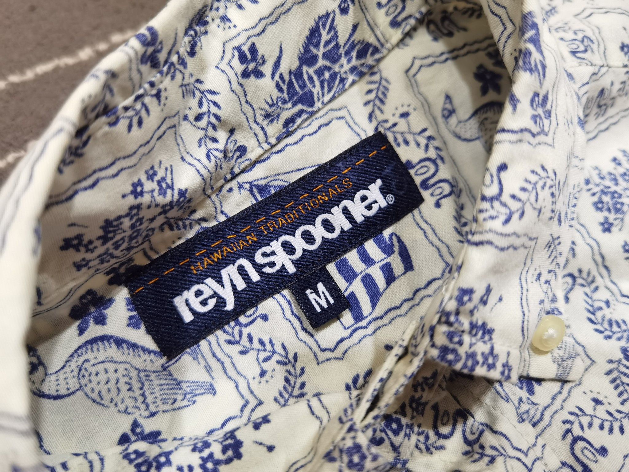 Reyn Spooner reyn Spooner hawaiian traditional button up S 8121 Size US S / EU 44-46 / 1 - 3 Thumbnail