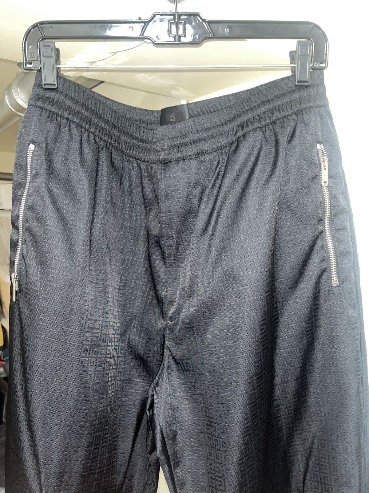 Givenchy Givenchy 4G Nylon Jacquard Jogger Pants Sz 50(34waist) Size US 34 / EU 50 - 3 Thumbnail