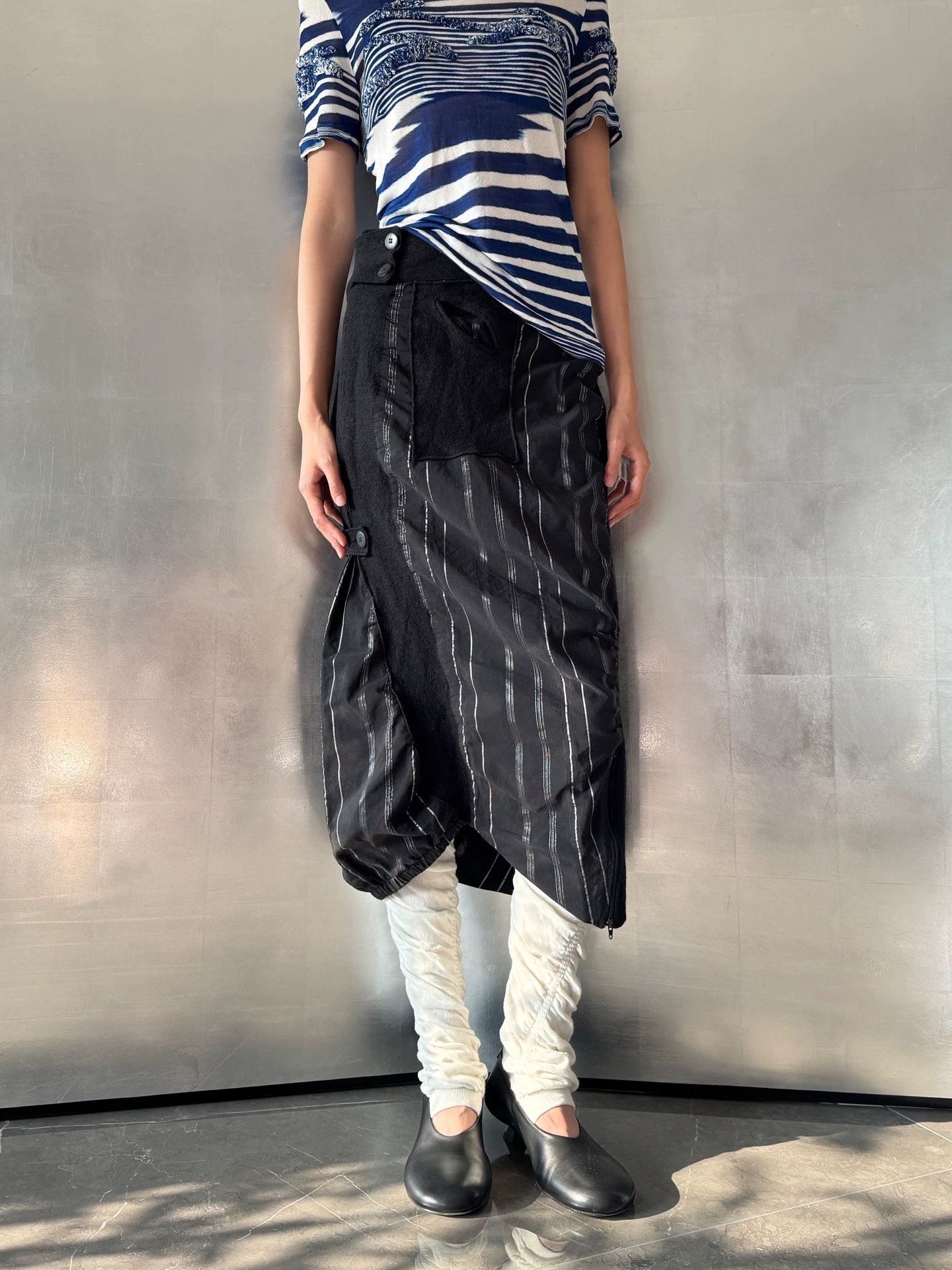 Other French Irregular Striped Textured Patchwork Skirt Size 27" / US 4 / IT 40 - 4 Thumbnail