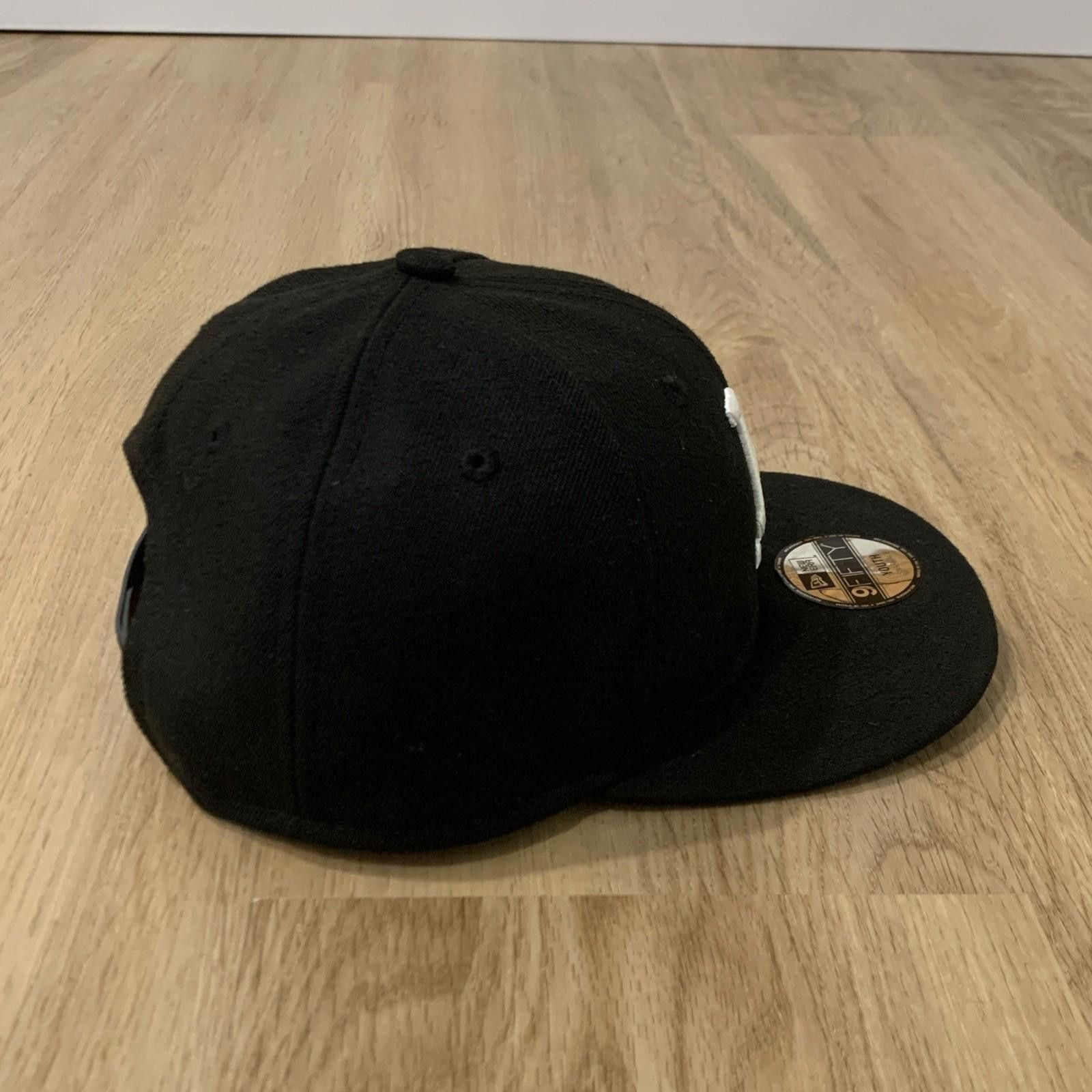 New Era Los Angeles Dodgers New Era 9FIFTY Snapback Youth Black New Size ONE SIZE - 8 Thumbnail