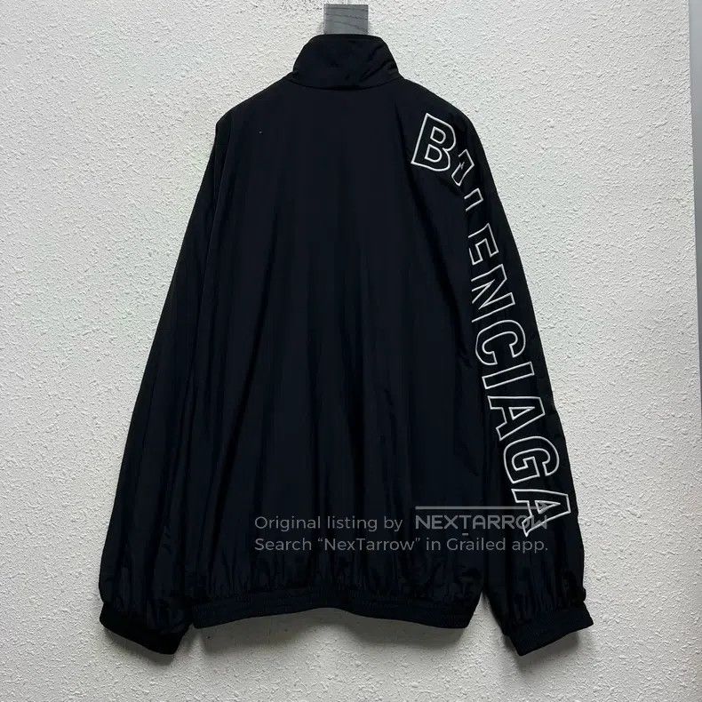 Balenciaga Balenciaga Side Sleeve Letter Logo Cut-Out Embroidered Jac Size US S / EU 44-46 / 1 - 2 Thumbnail