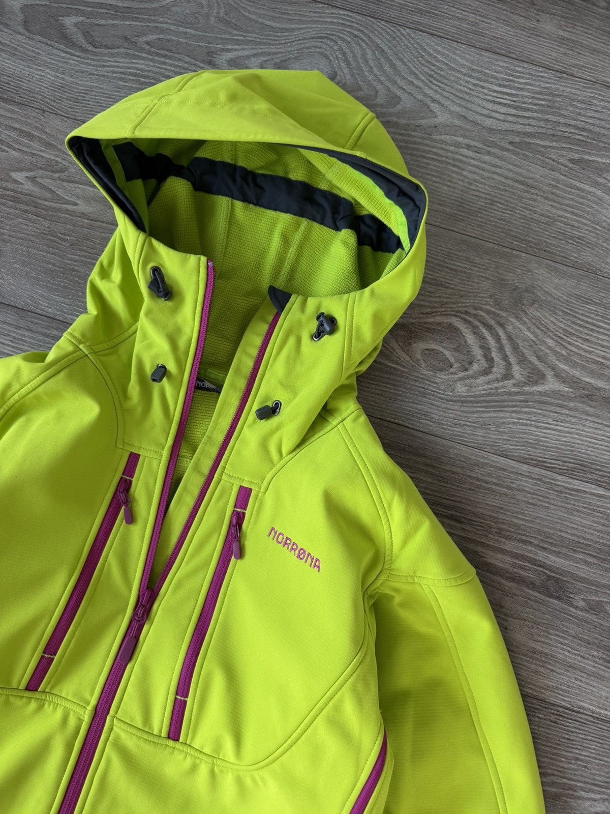 Norrona Norrona Trollveggen Flex3 Birch Tree Green Woman’s Jacket Size L / US 10 / IT 46 - 5 Thumbnail