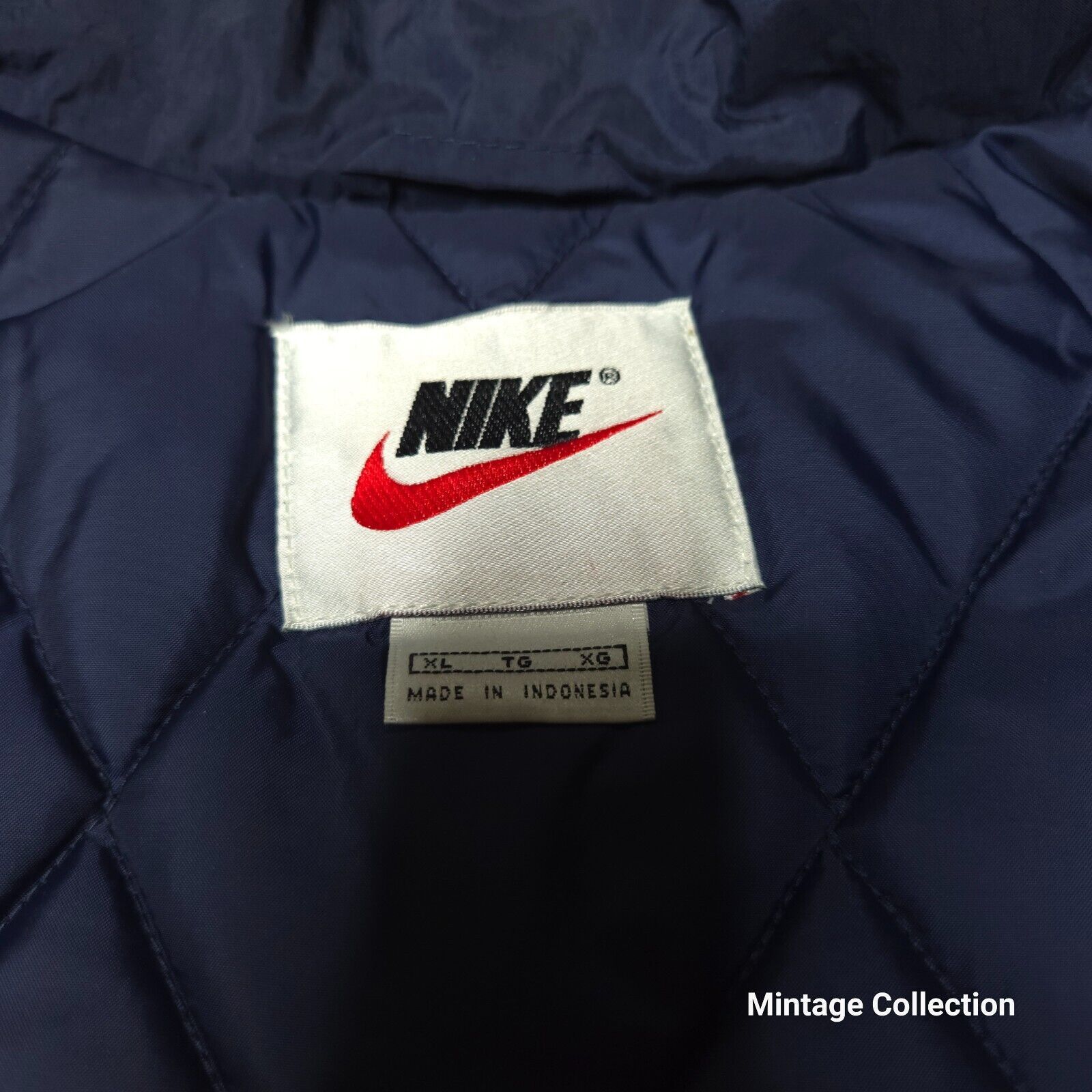 VINTAGE NIKE AIR NYLON HOODED INSULATED WINDBREAKER JACKET