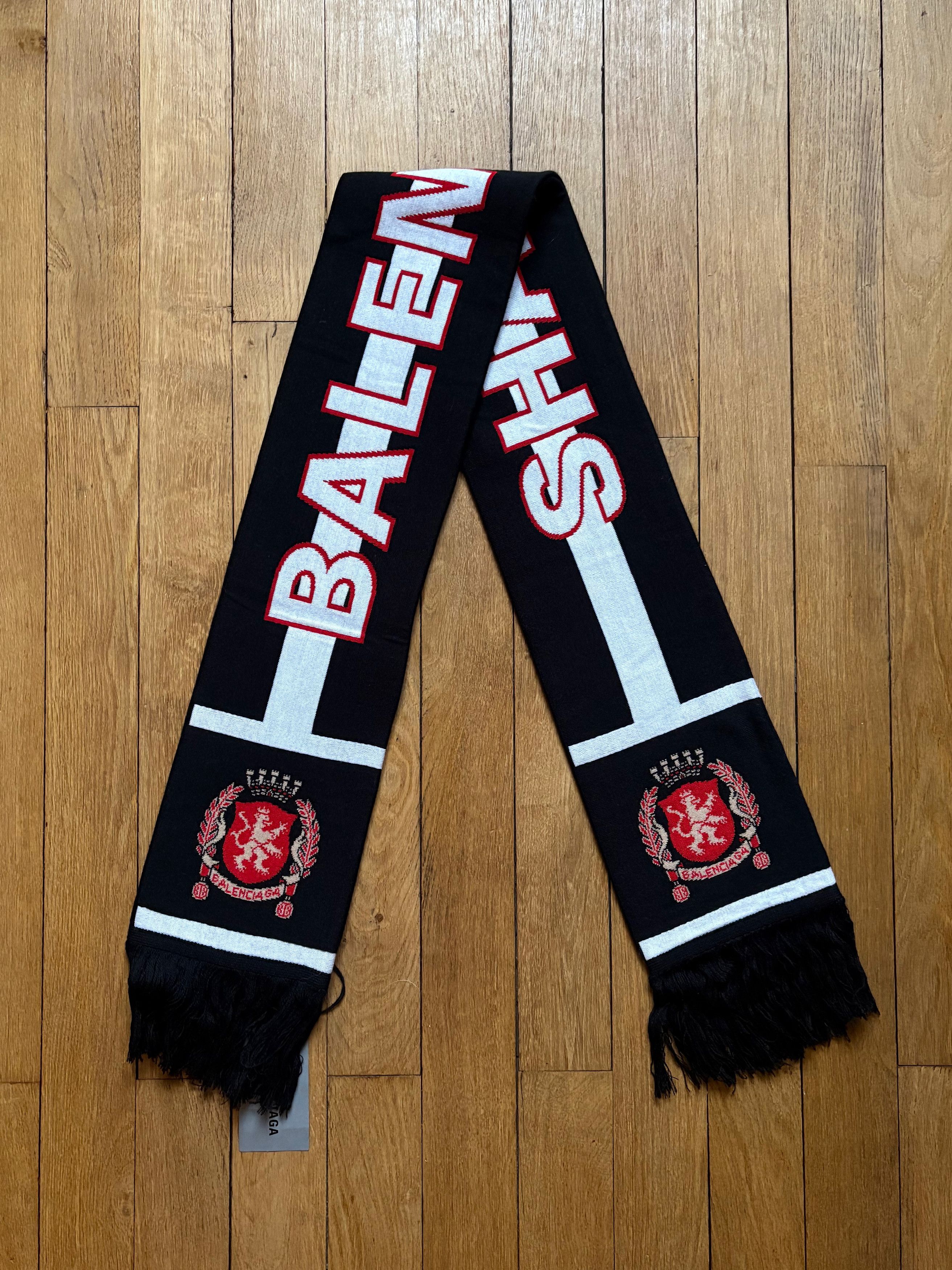 Balenciaga Balenciaga football / soccer scarf Size ONE SIZE - 1 Thumbnail