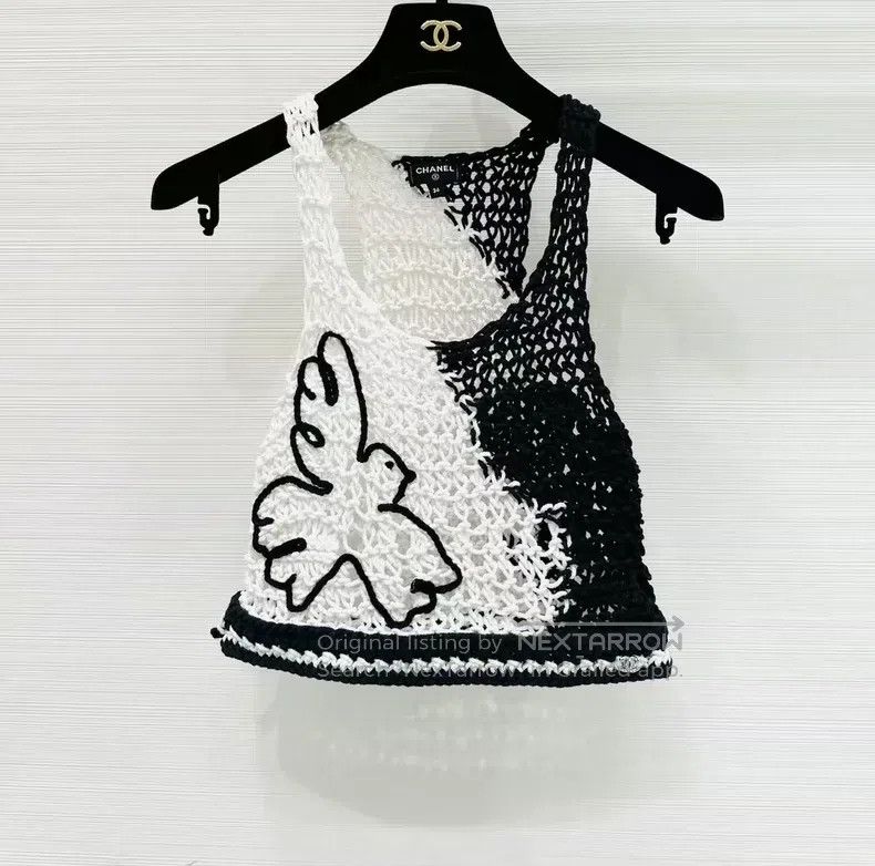 Chanel Chanel Mesh-woven peace pigeon vest Size XXS / US 00 / IT 34 - 1 Thumbnail