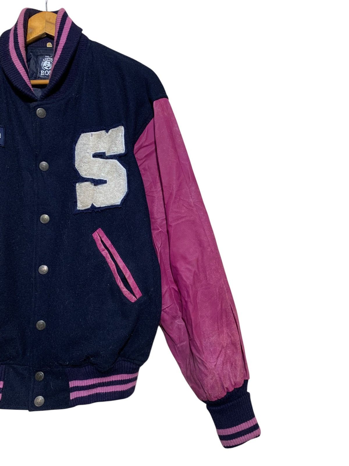 Vintage 🔥VERY WORN VTG SUNTORY BOSS COFFEE VARSITY JACKETS Size US M / EU 48-50 / 2 - 8 Thumbnail